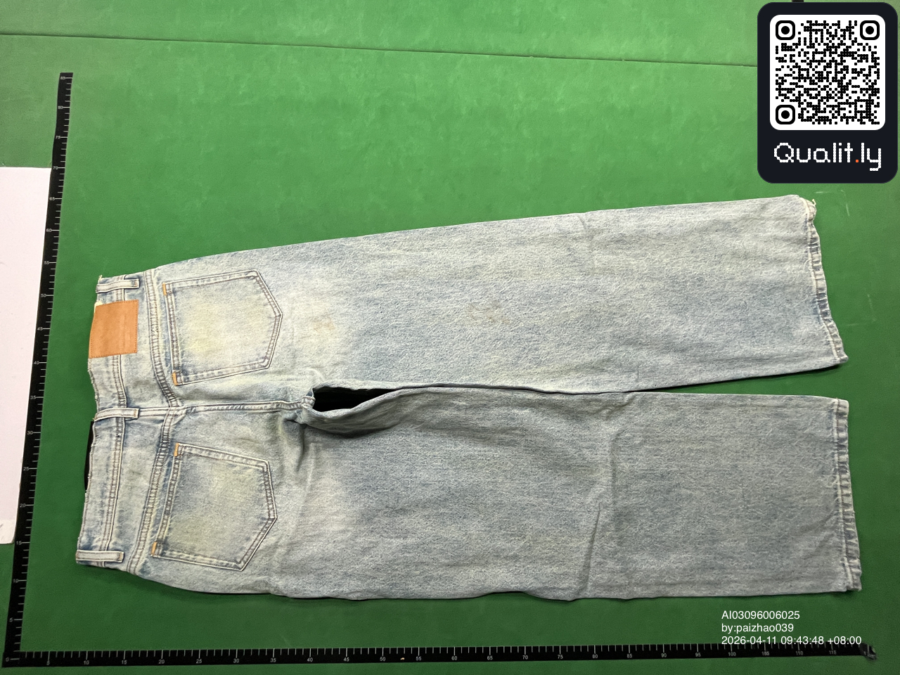 Pantalón — foto QC 2 de 24