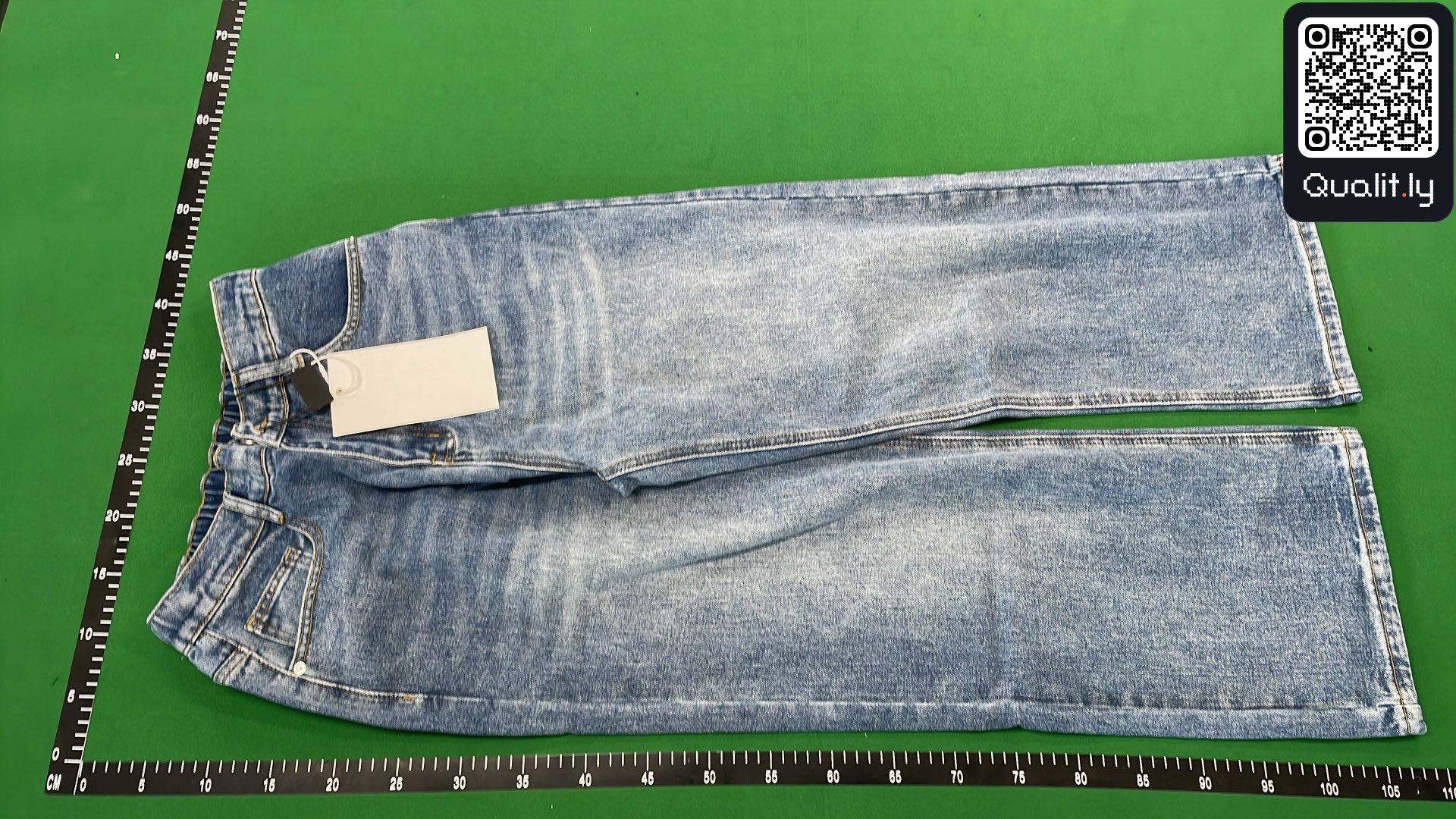 Jeans QC photo 2 of 4