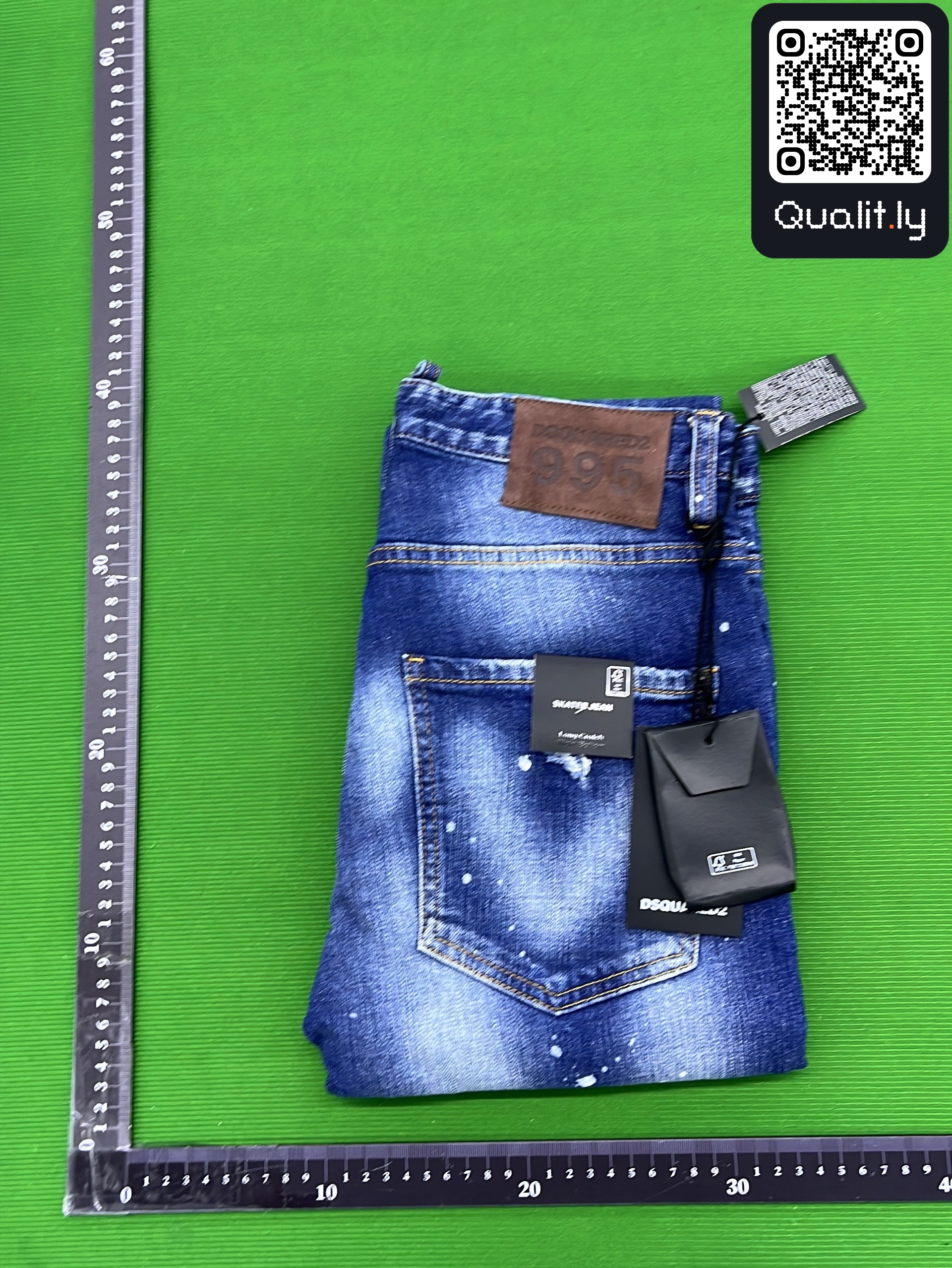Blugi — fotografie QC 1 din 32