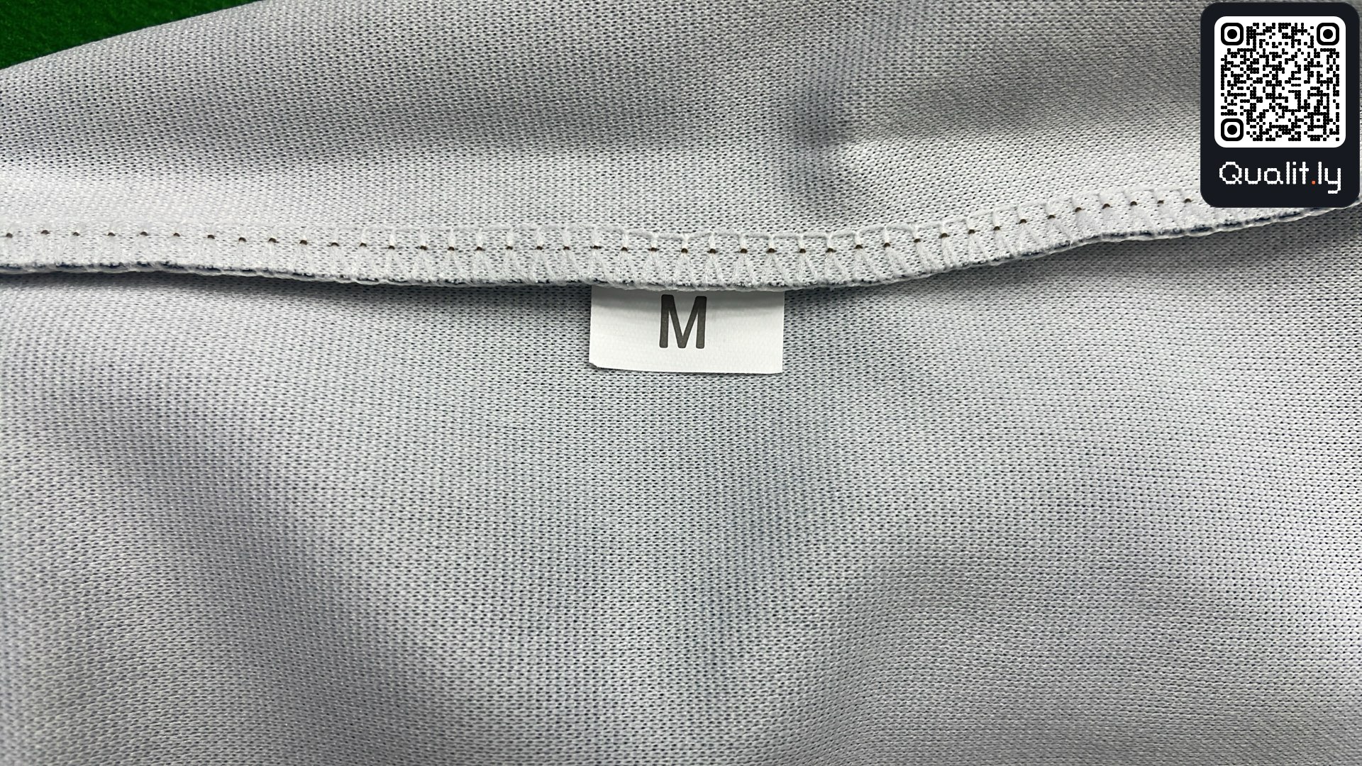 Jacket QC photo 1 of 4