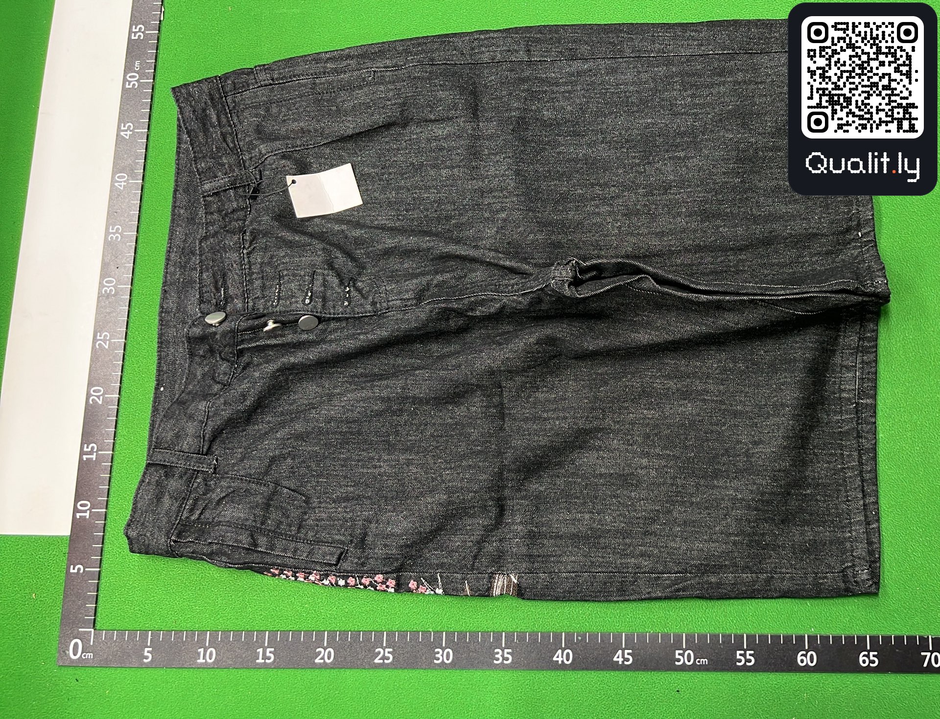 牛仔裤 QC 照片 2 / 20