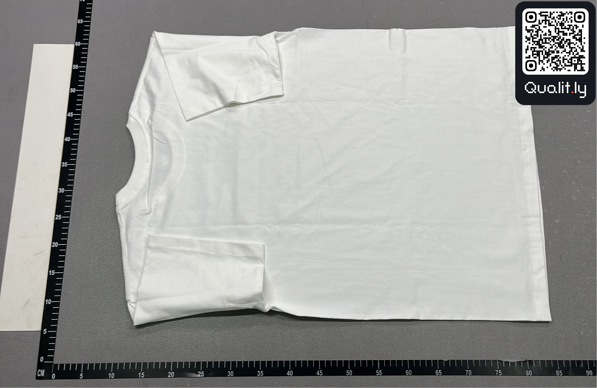 T-shirt — QC-foto 3 av 4