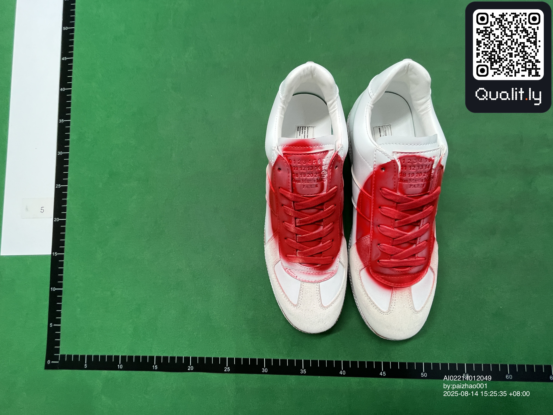 Sneakers — QC-foto 1 av 48