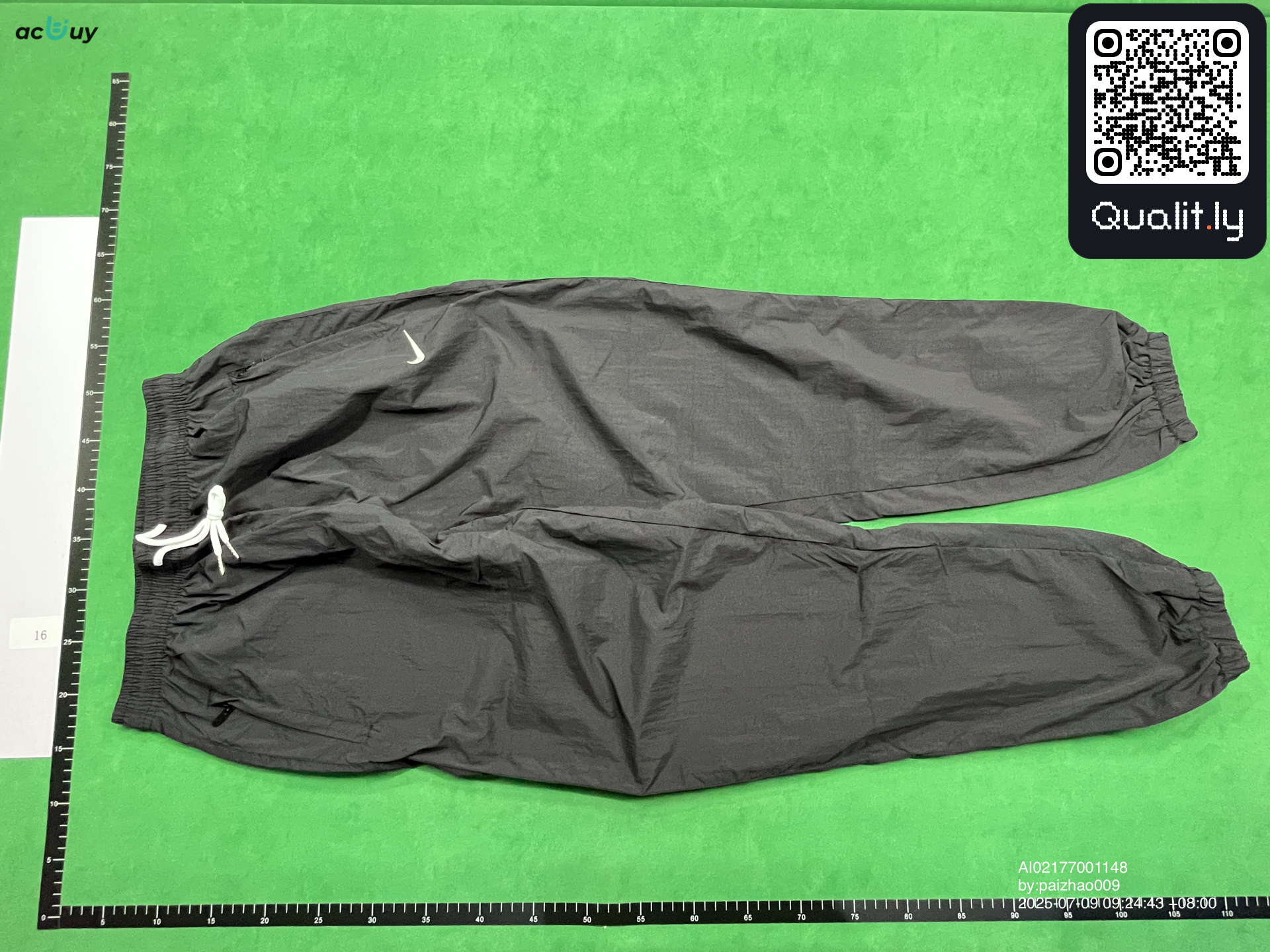 Foto QC 2 de 8
