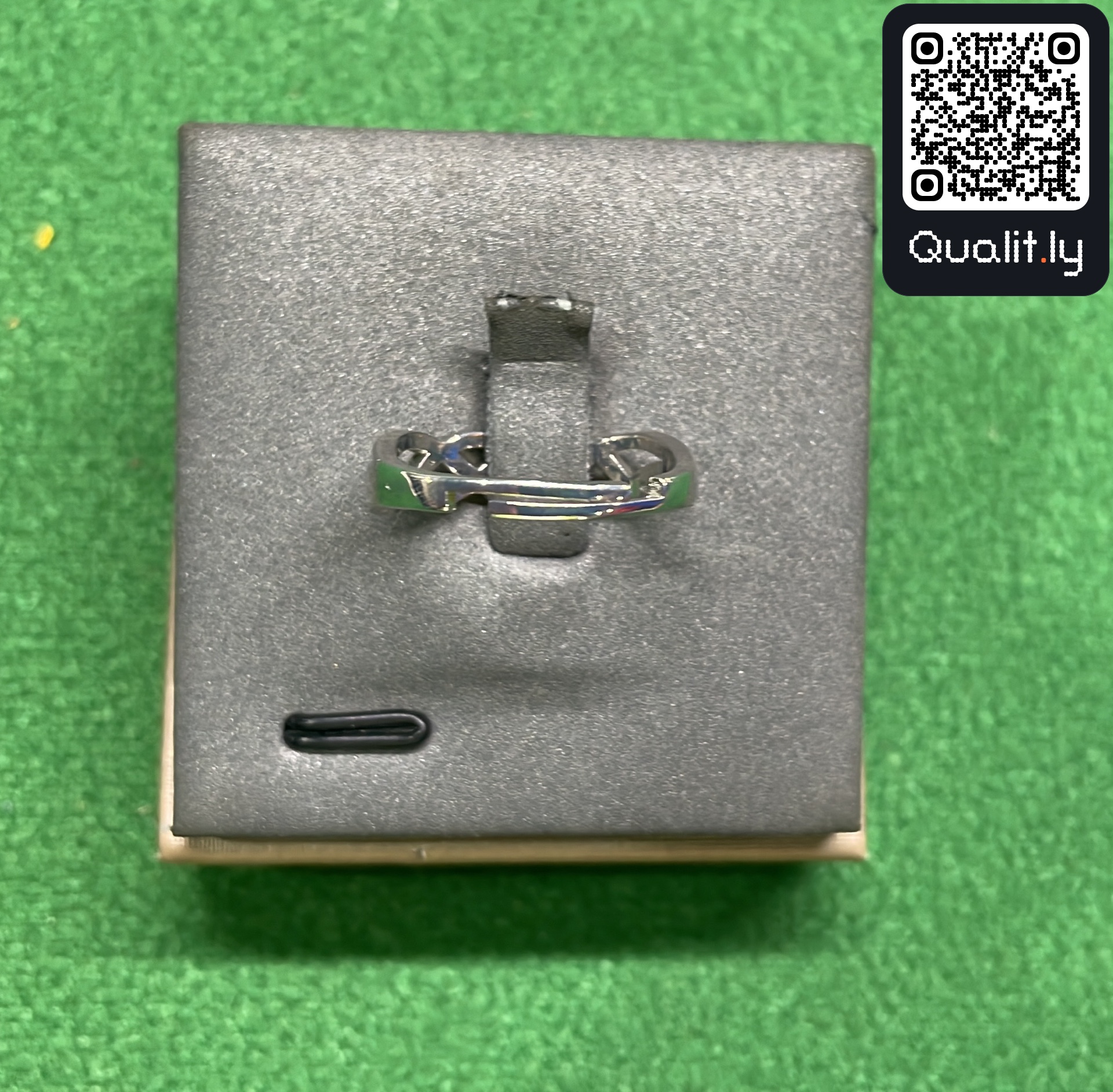Bijou — photo QC 2 sur 43