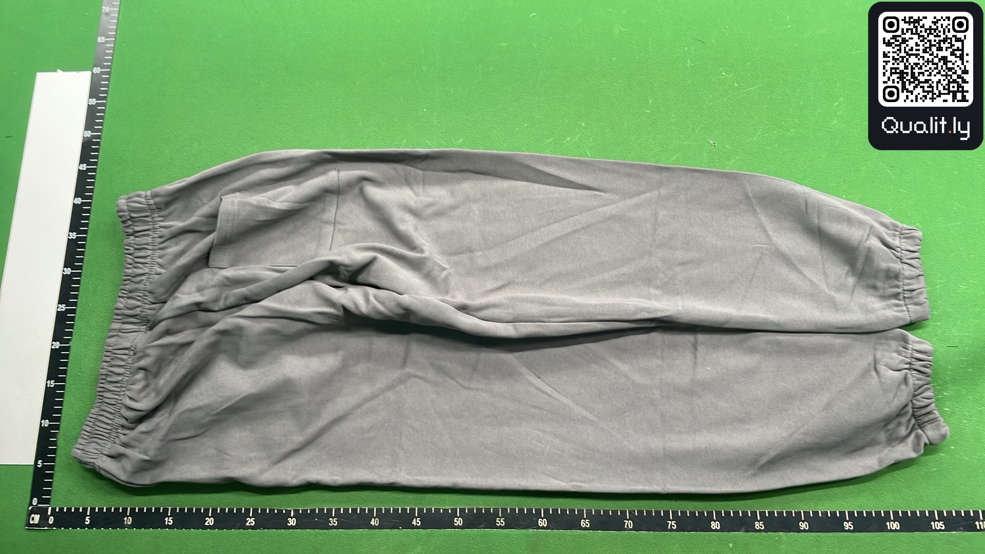Hoodie QC photo 3 of 8