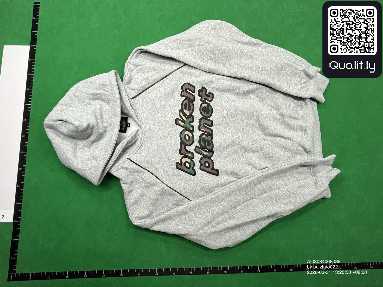 Hoodie QC photo 3 of 4