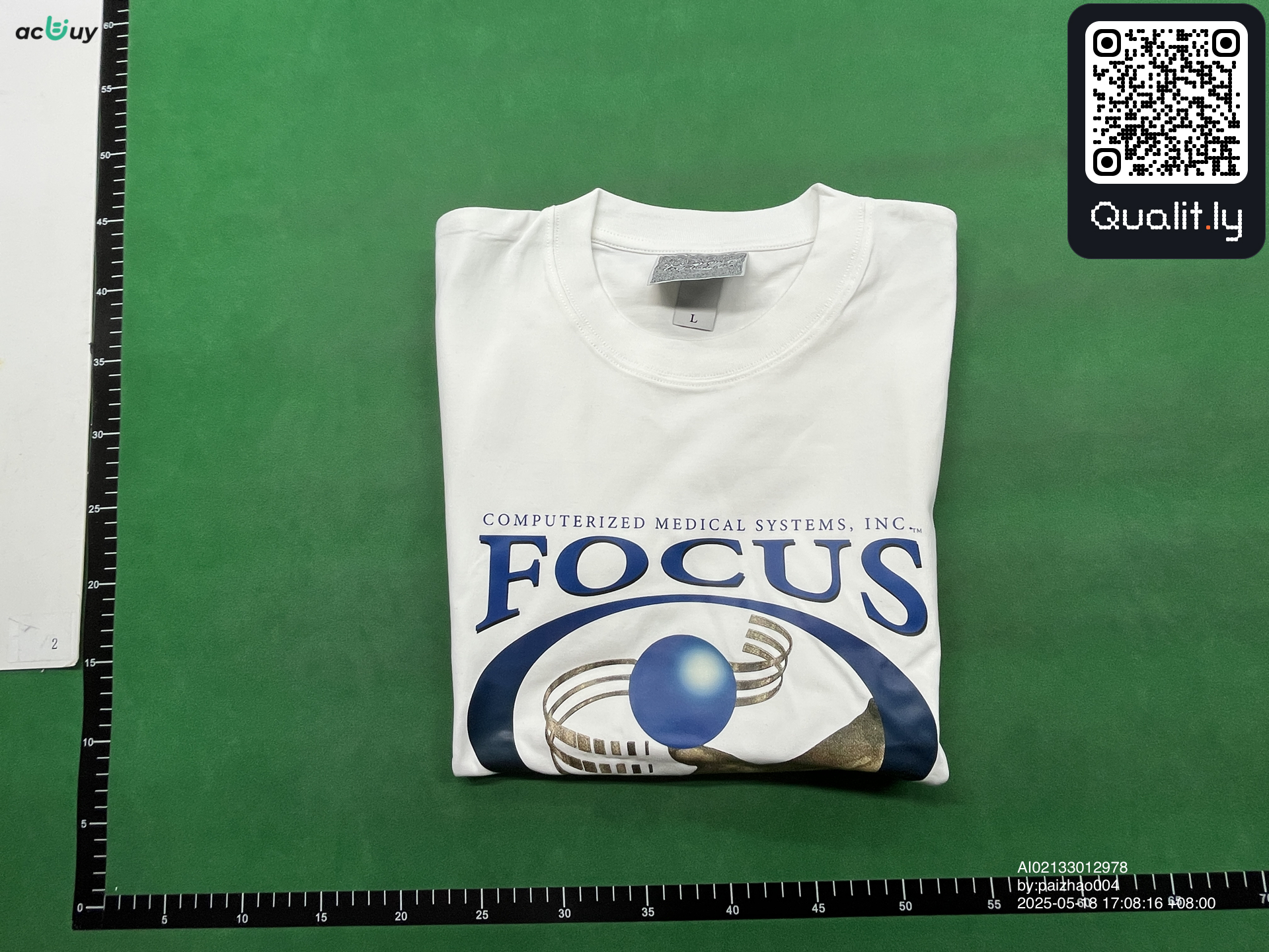 T-Shirt — QC-Foto 1 von 8