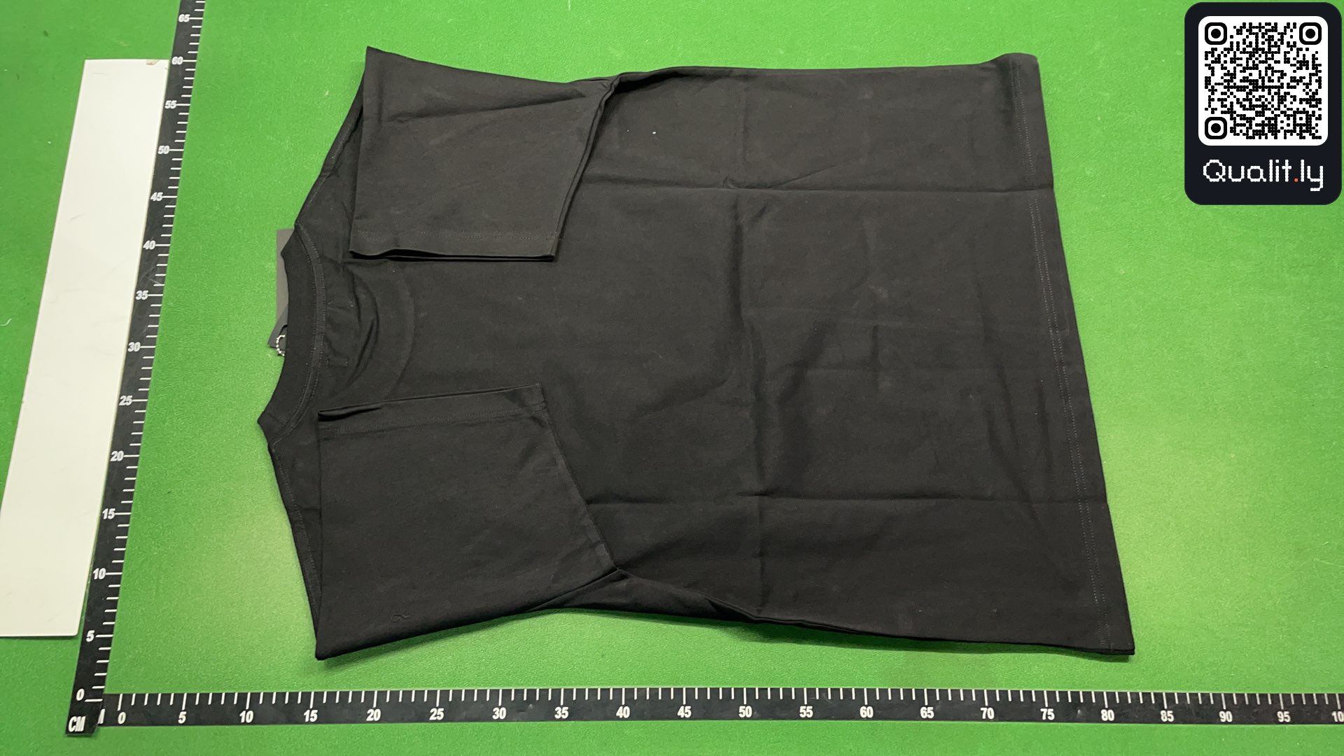 T-shirt QC photo 3 of 8