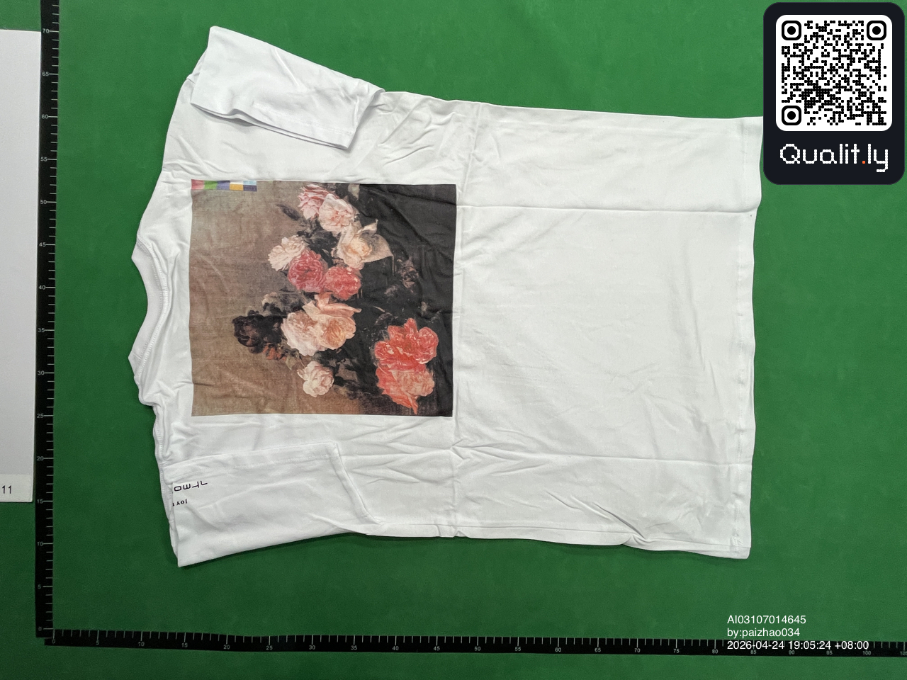 T-Shirt — QC-Foto 2 von 32