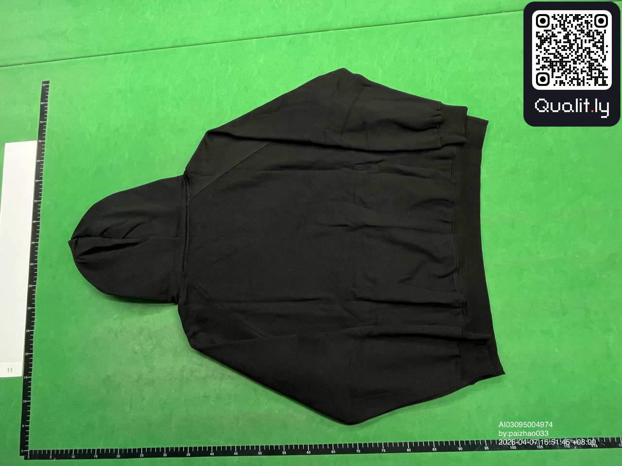 Hoodie QC photo 3 of 62