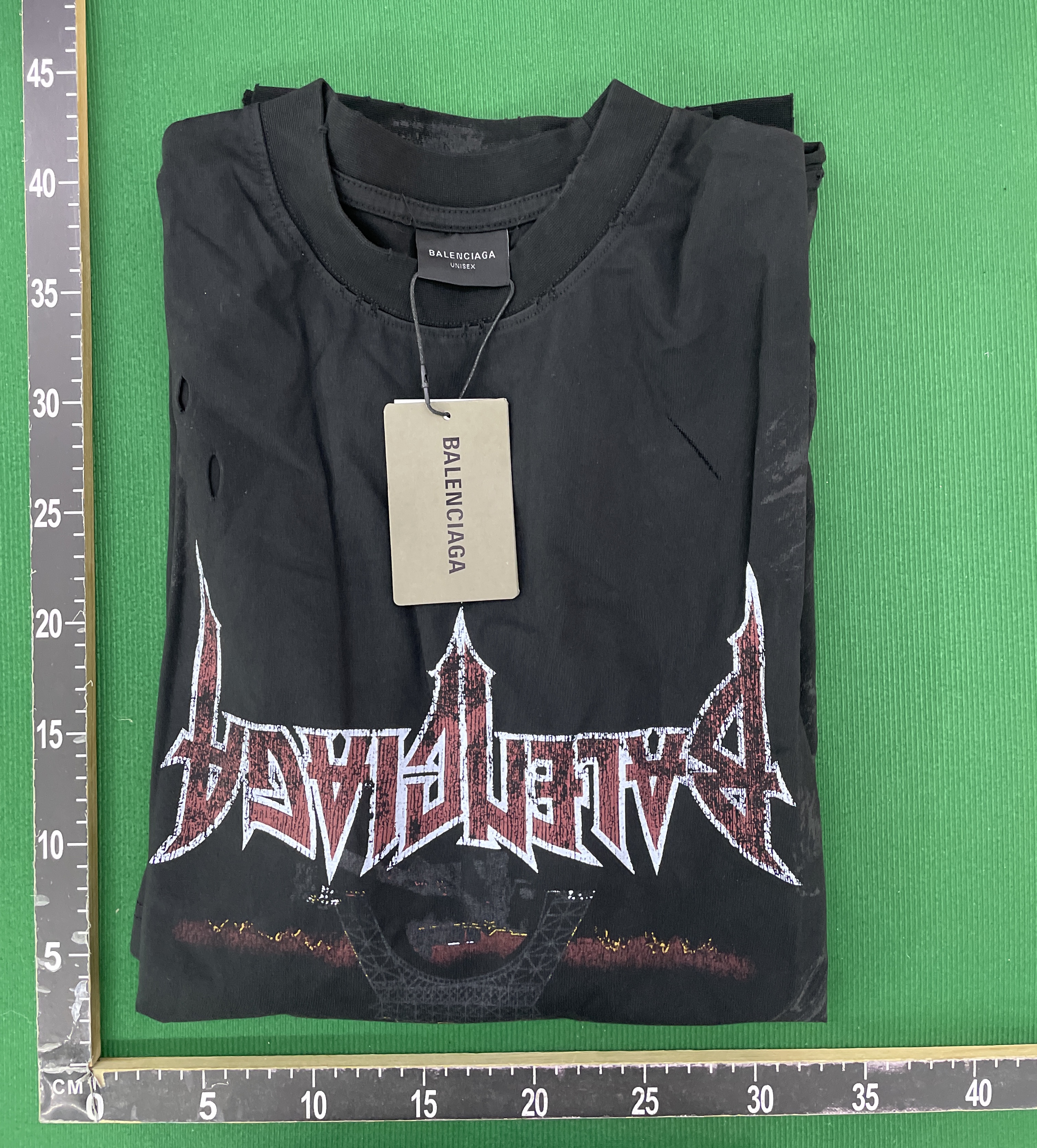 Shirt QC photo 1 of 40