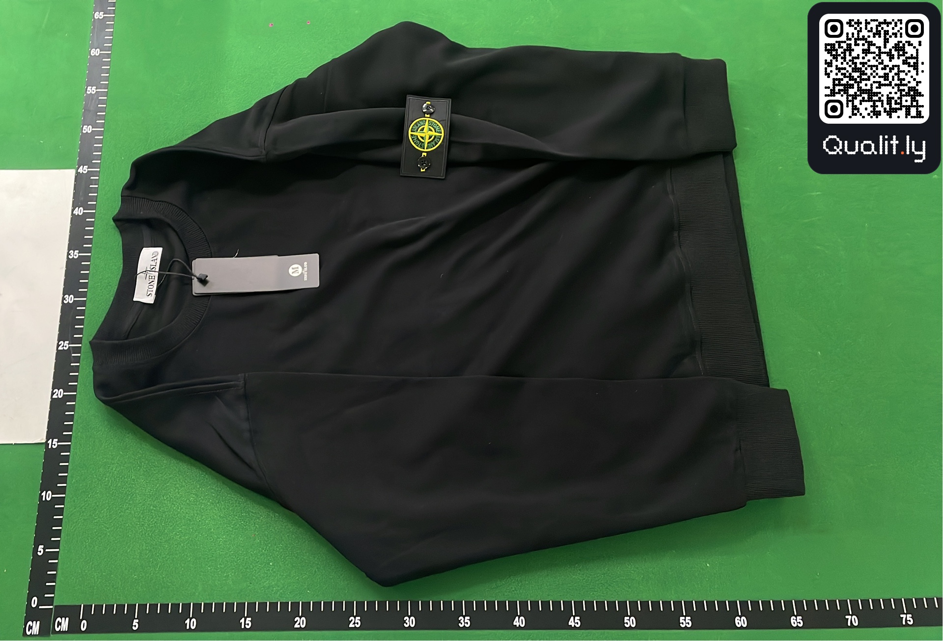 Sweatshirt QC photo 2 of 46