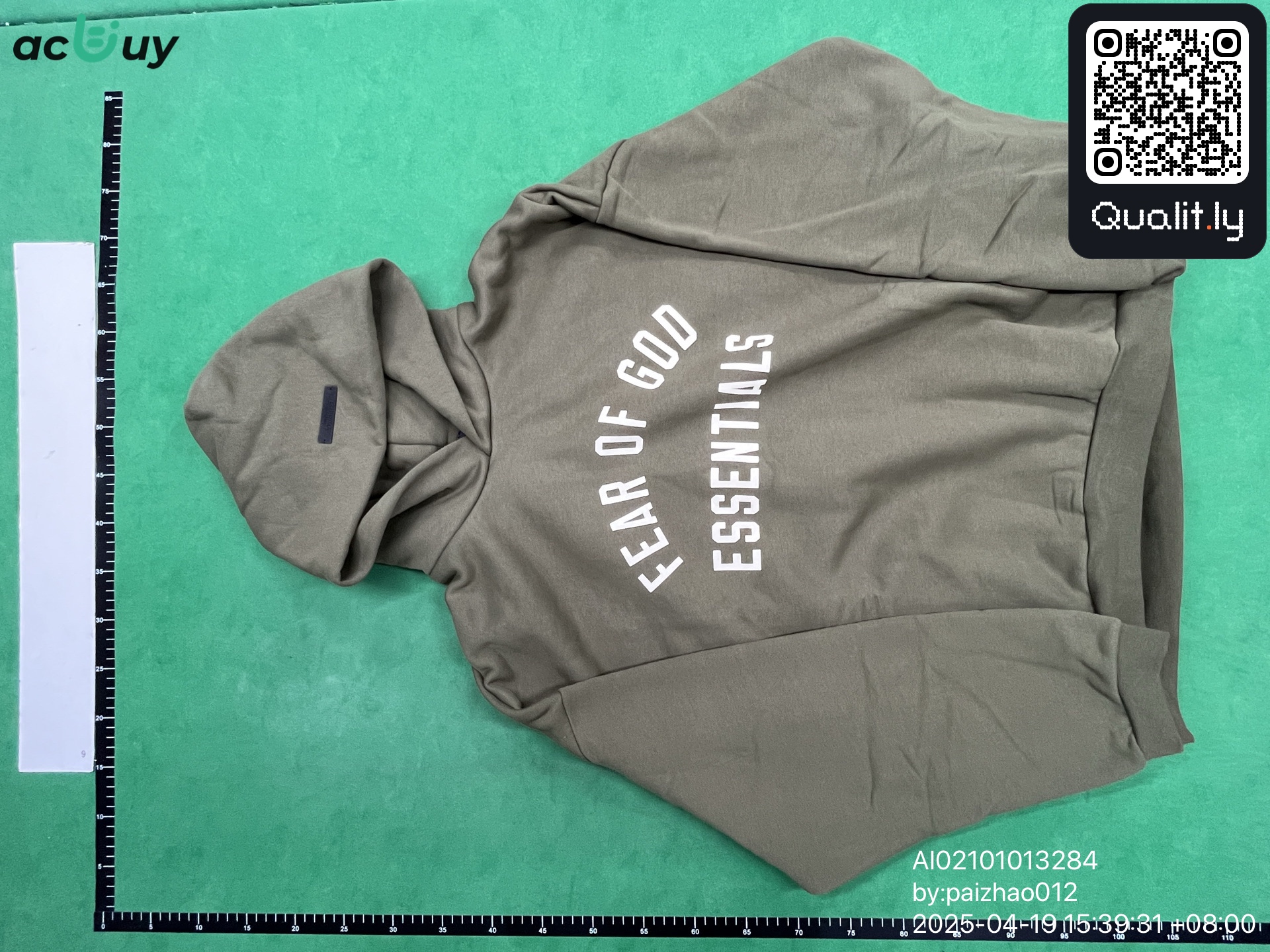 Camisola com capuz — foto QC 3 de 4
