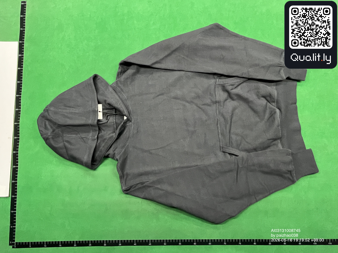 Hoodie — QC-foto 3 av 38