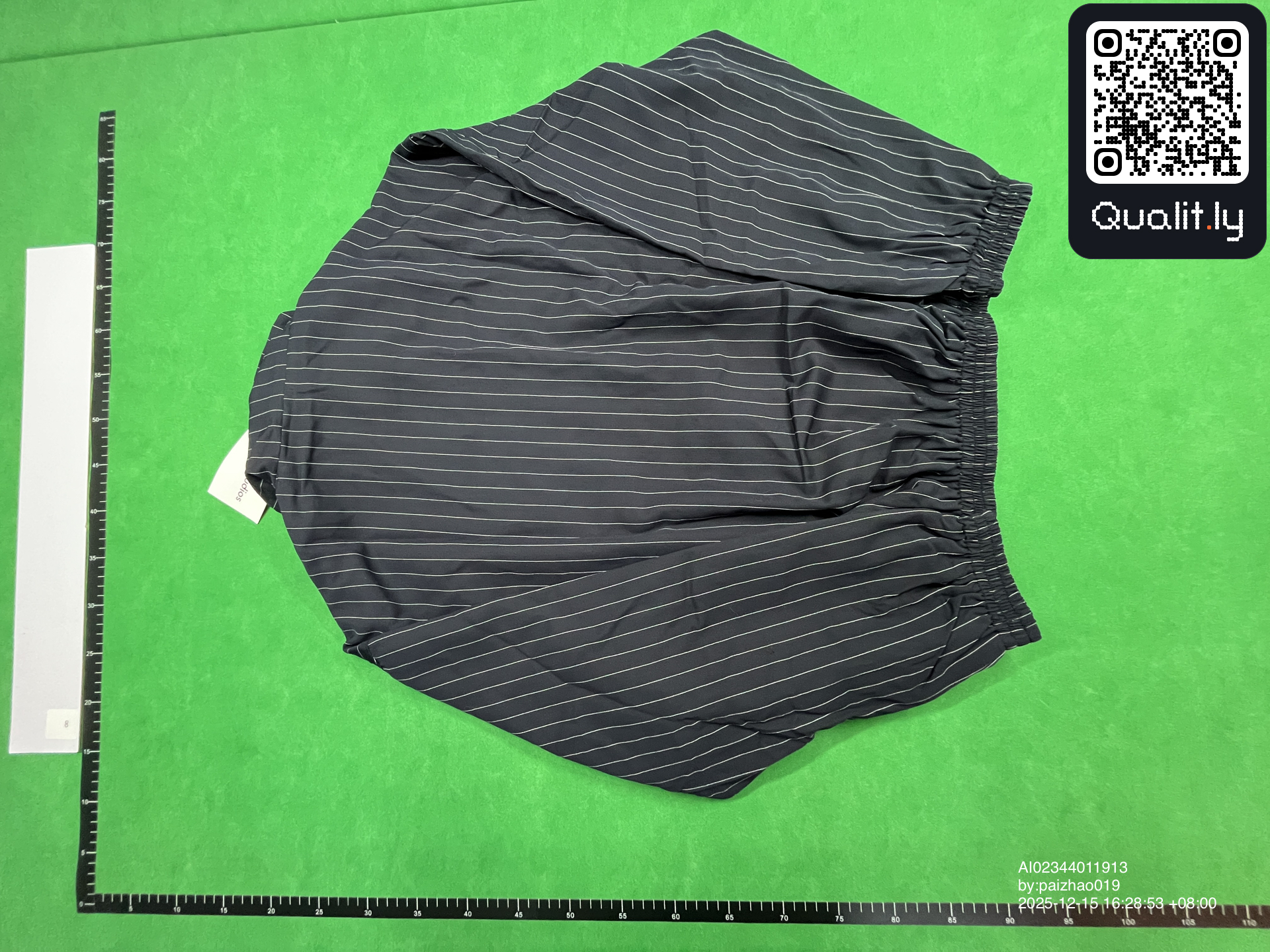 Veste — photo QC 2 sur 4