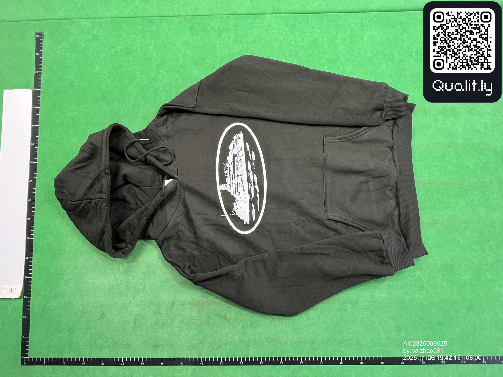 Sweatshirt QC photo 2 of 226