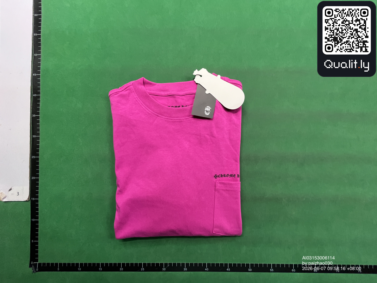 T-shirt QC photo 1 of 94
