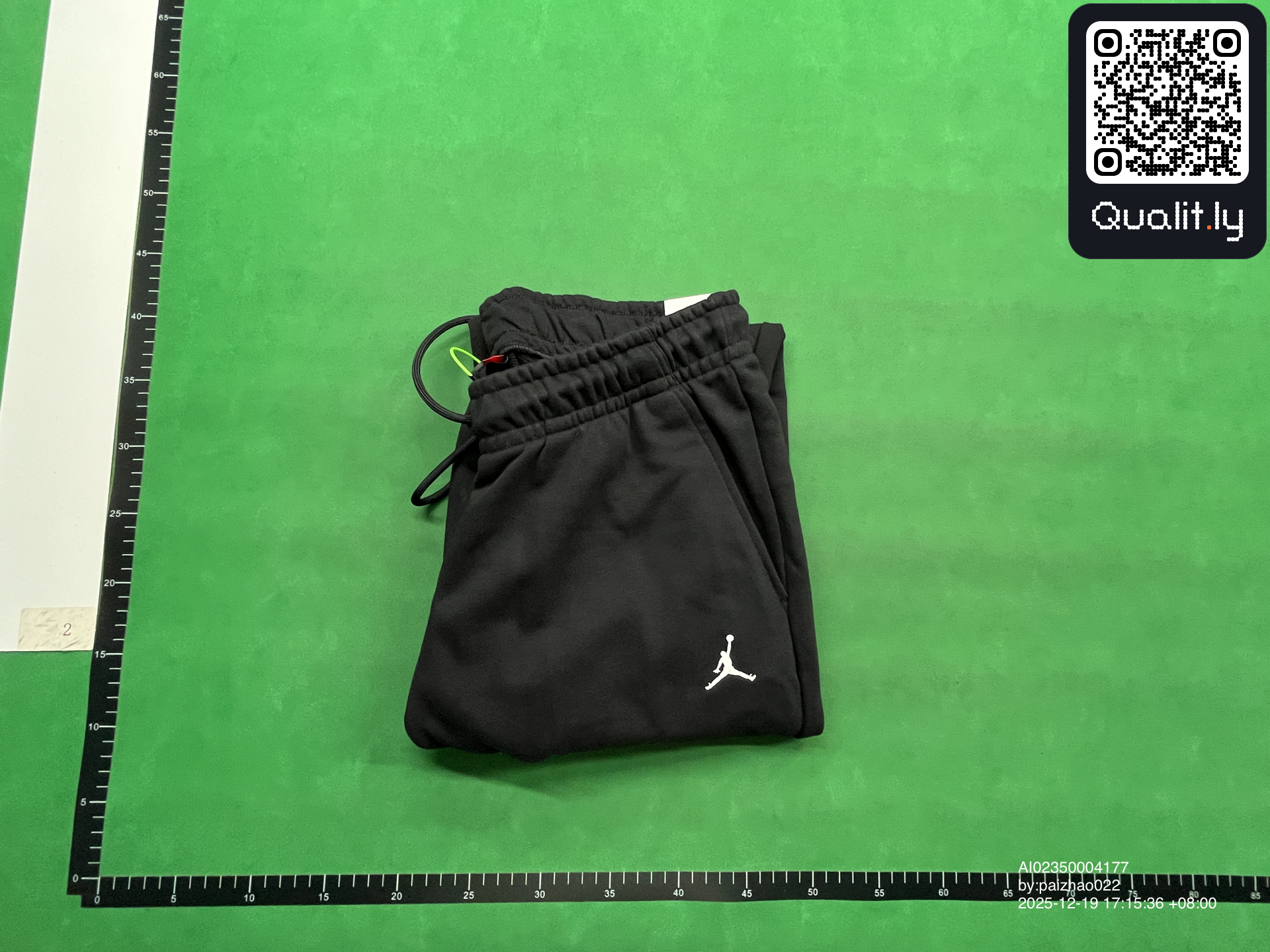 Pants QC photo 1 of 8