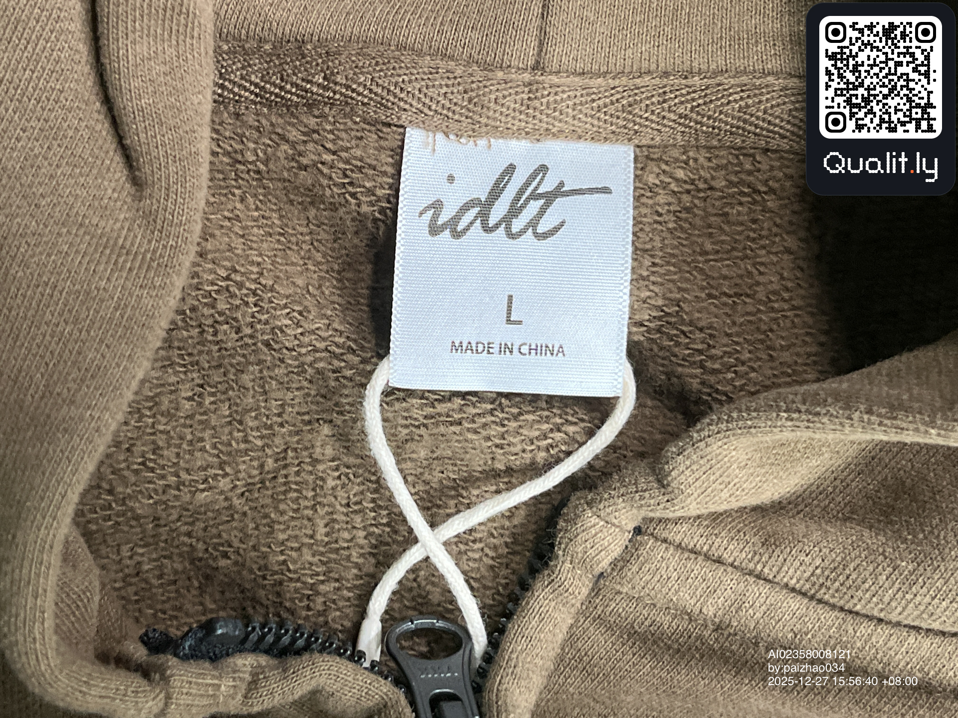 Hoodie QC photo 1 of 54