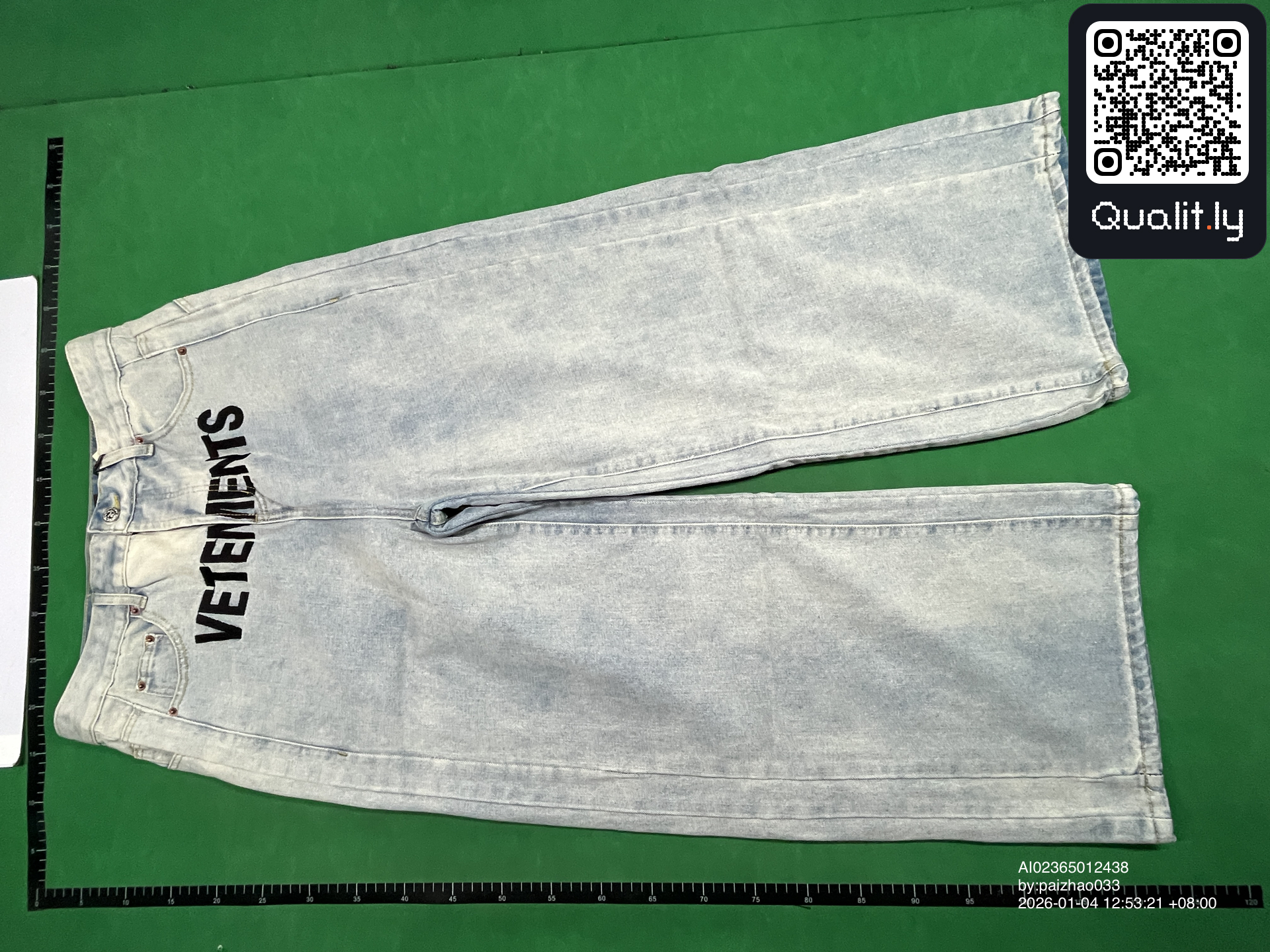 Jeans QC photo 3 of 24