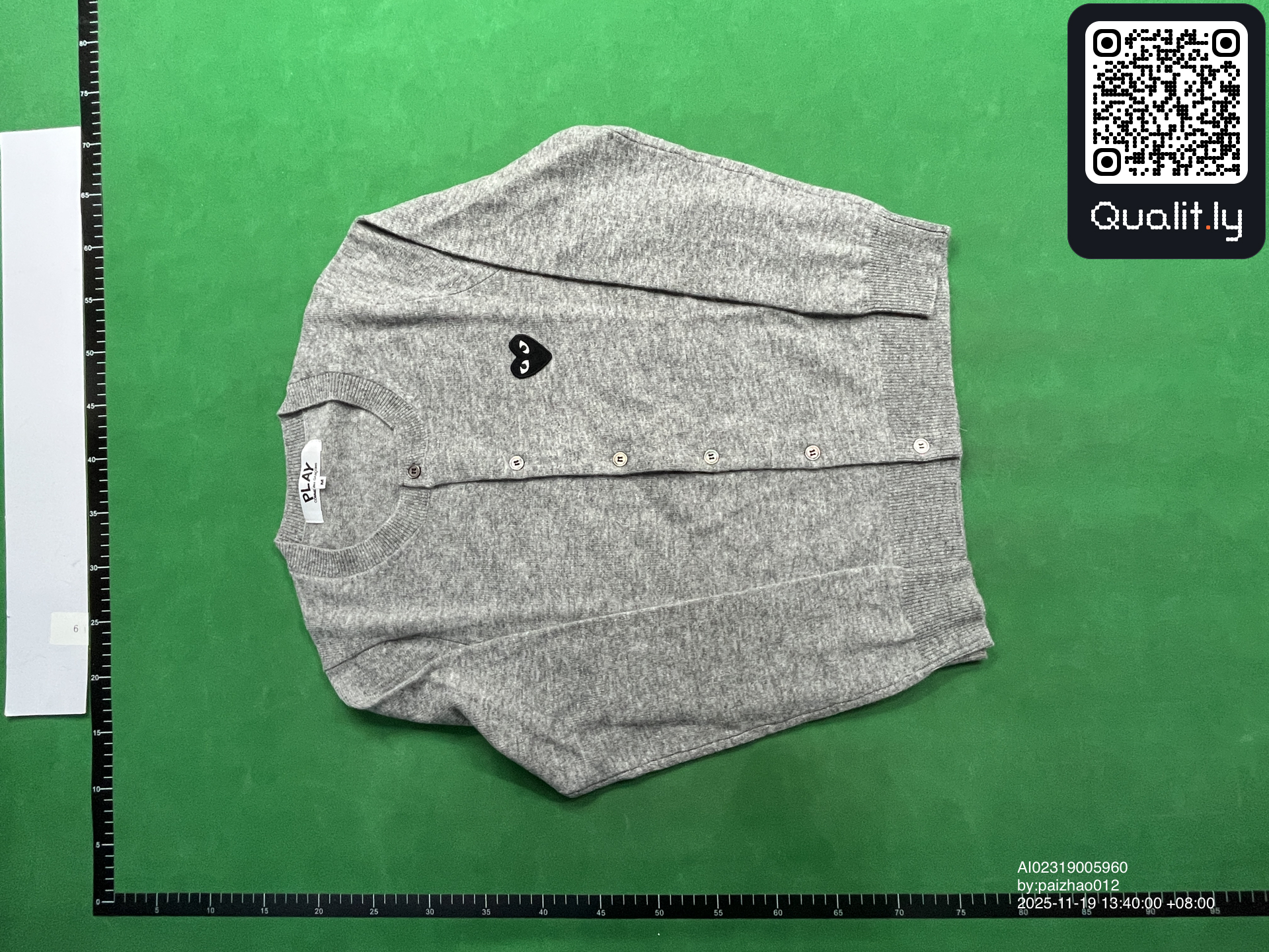 Sweter — zdjęcie QC 3 z 8