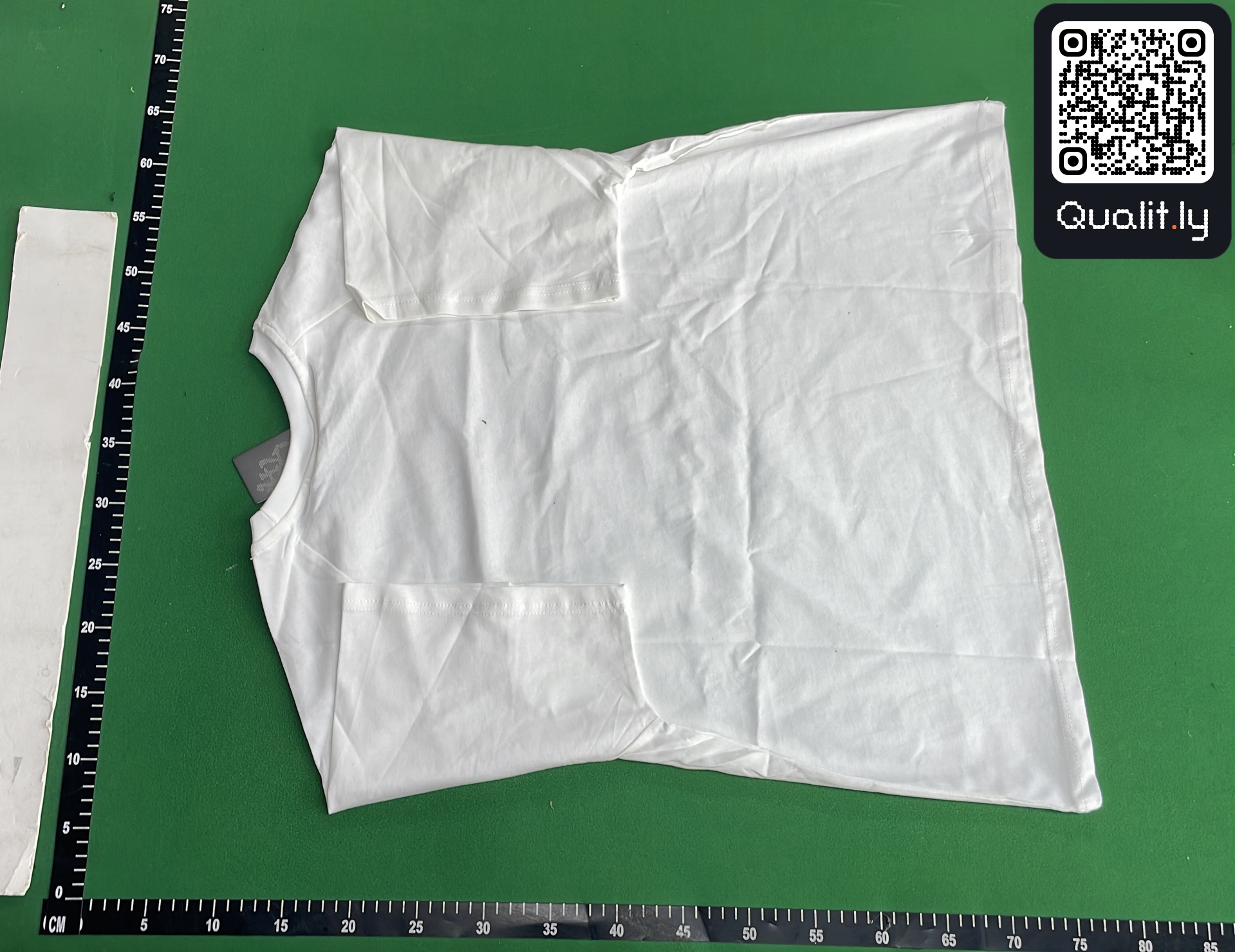 Hoodie — QC-Foto 3 von 4