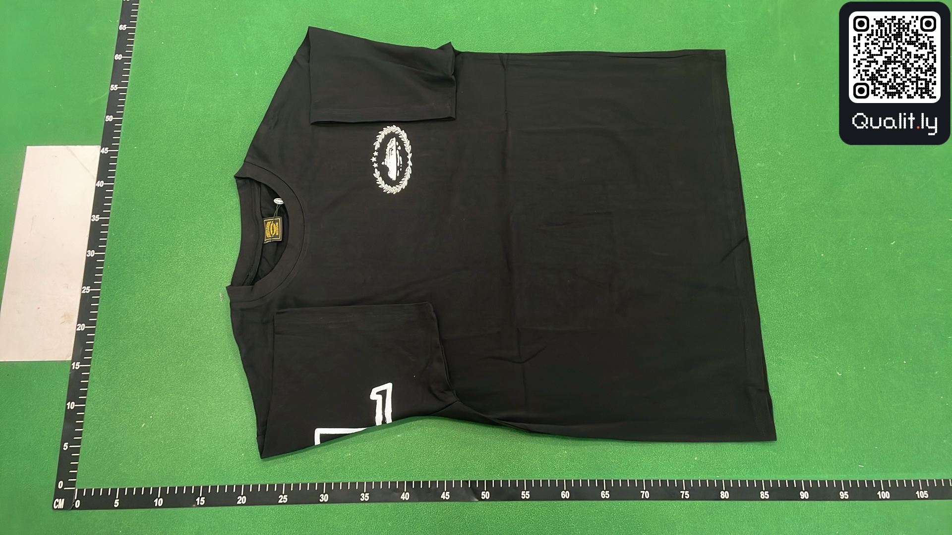 T恤 QC 照片 2 / 54