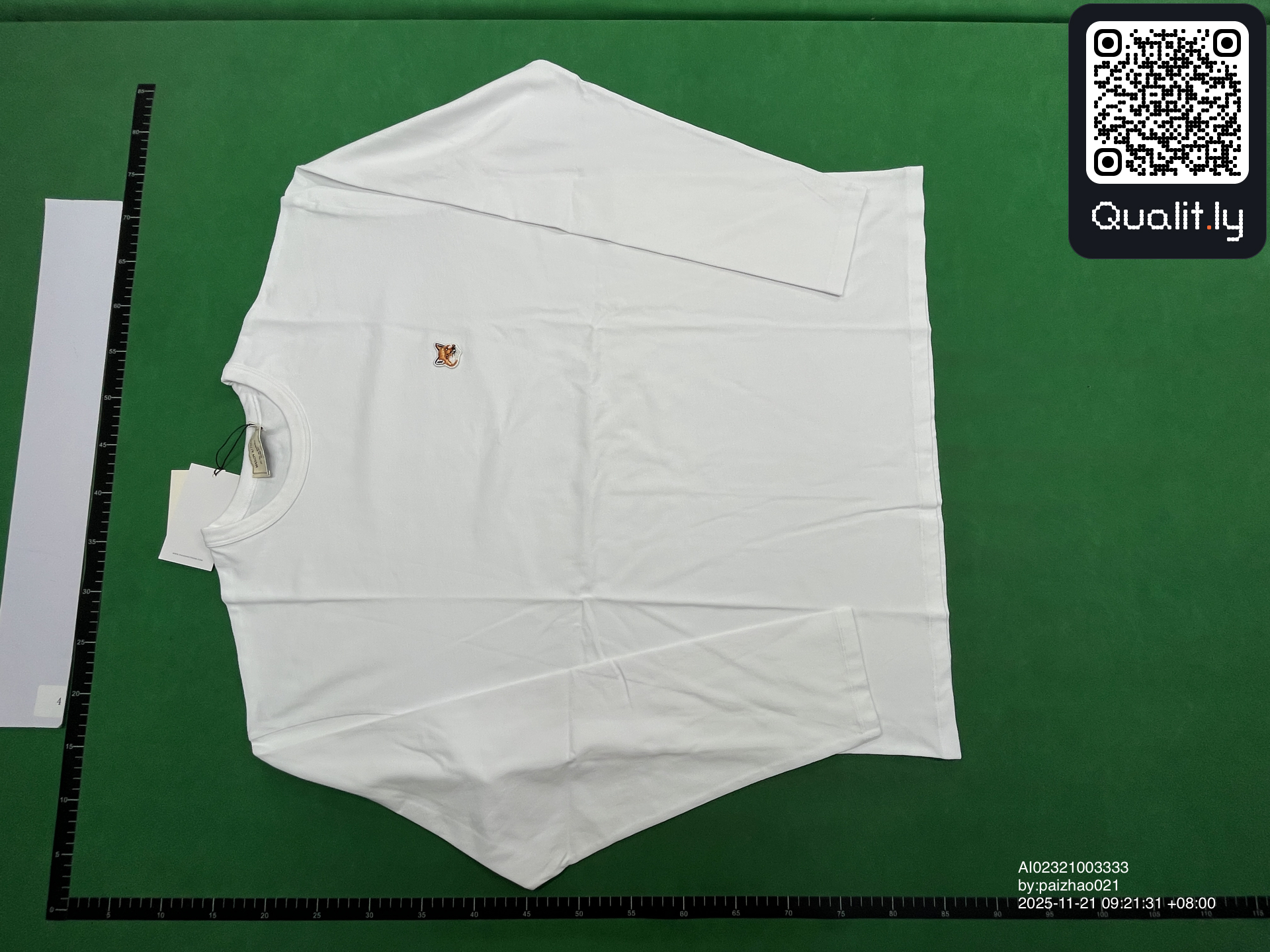 T-shirt — foto QC 3 di 4