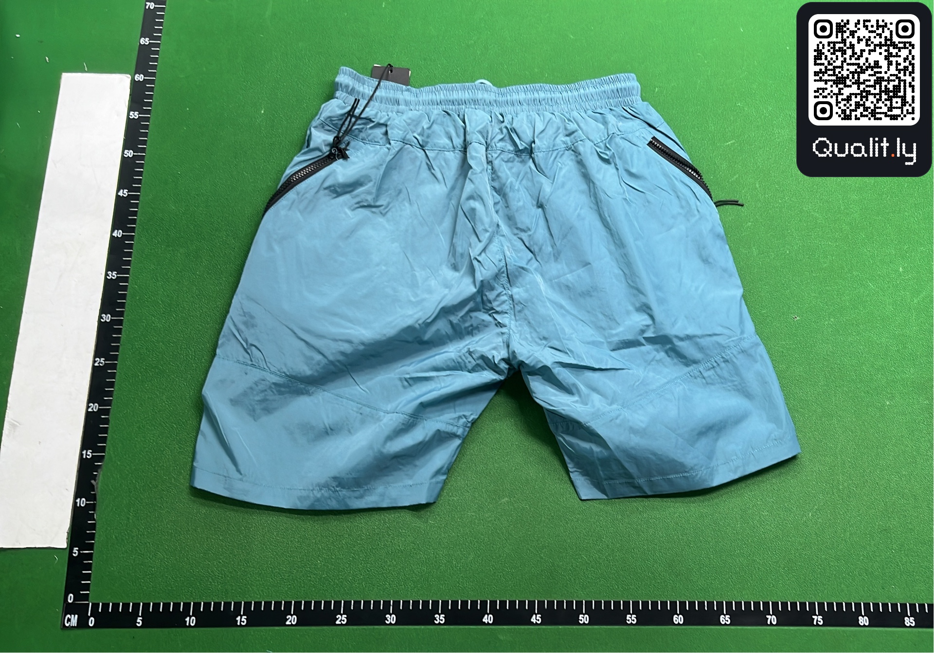 Shorts QC photo 3 of 14