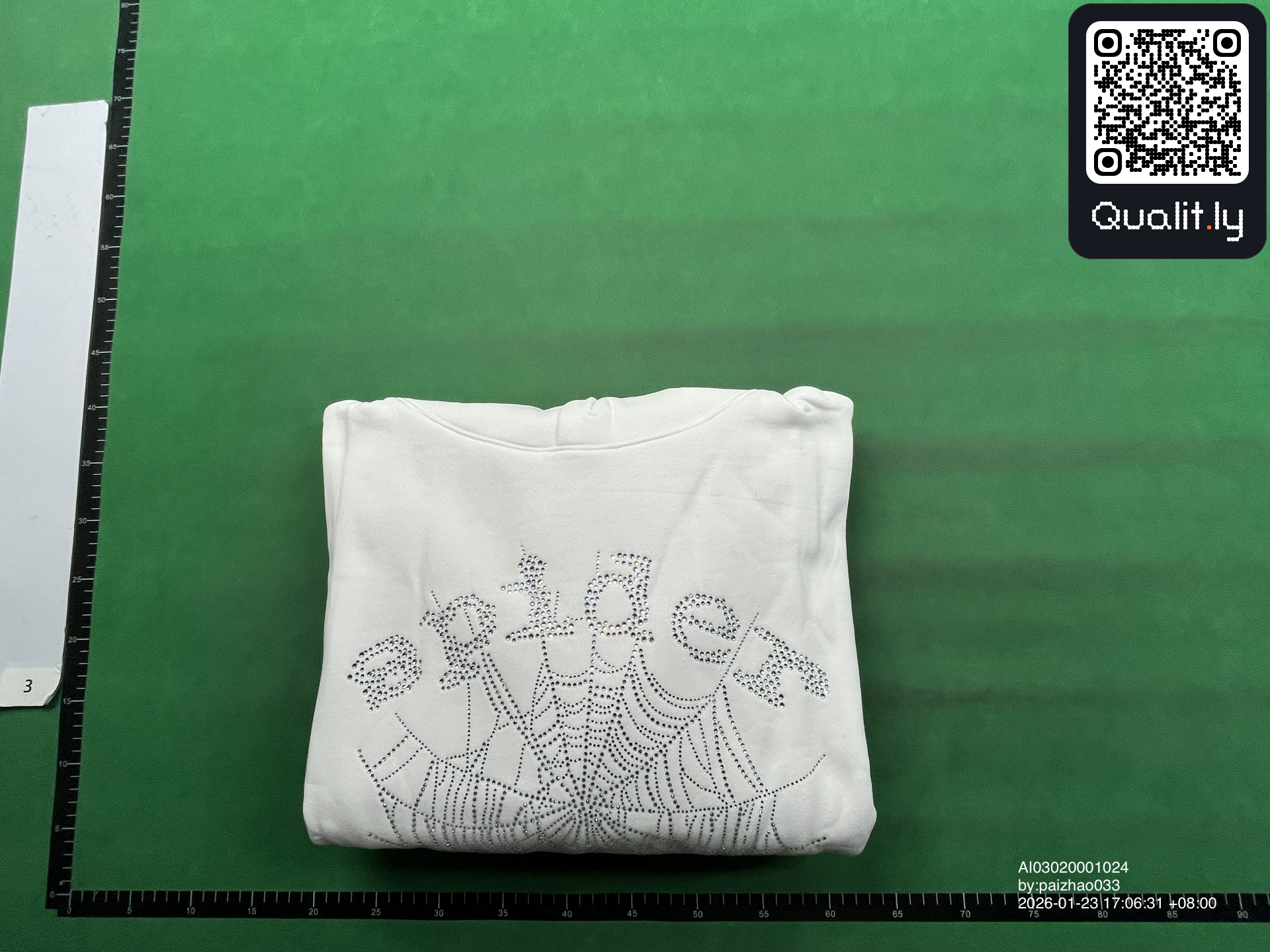 Sudadera con capucha — foto QC 1 de 4