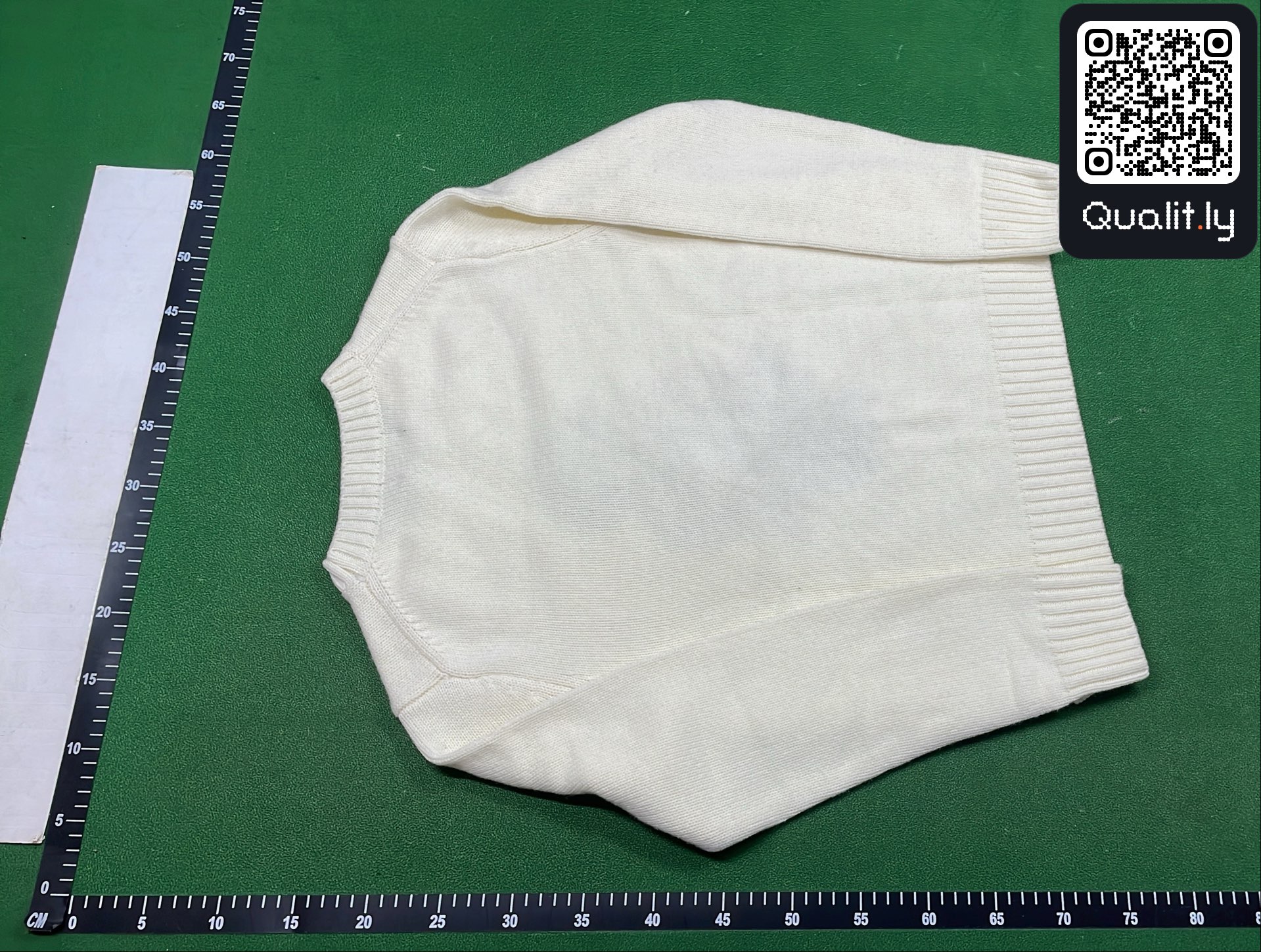 Pullover — QC-Foto 3 von 8