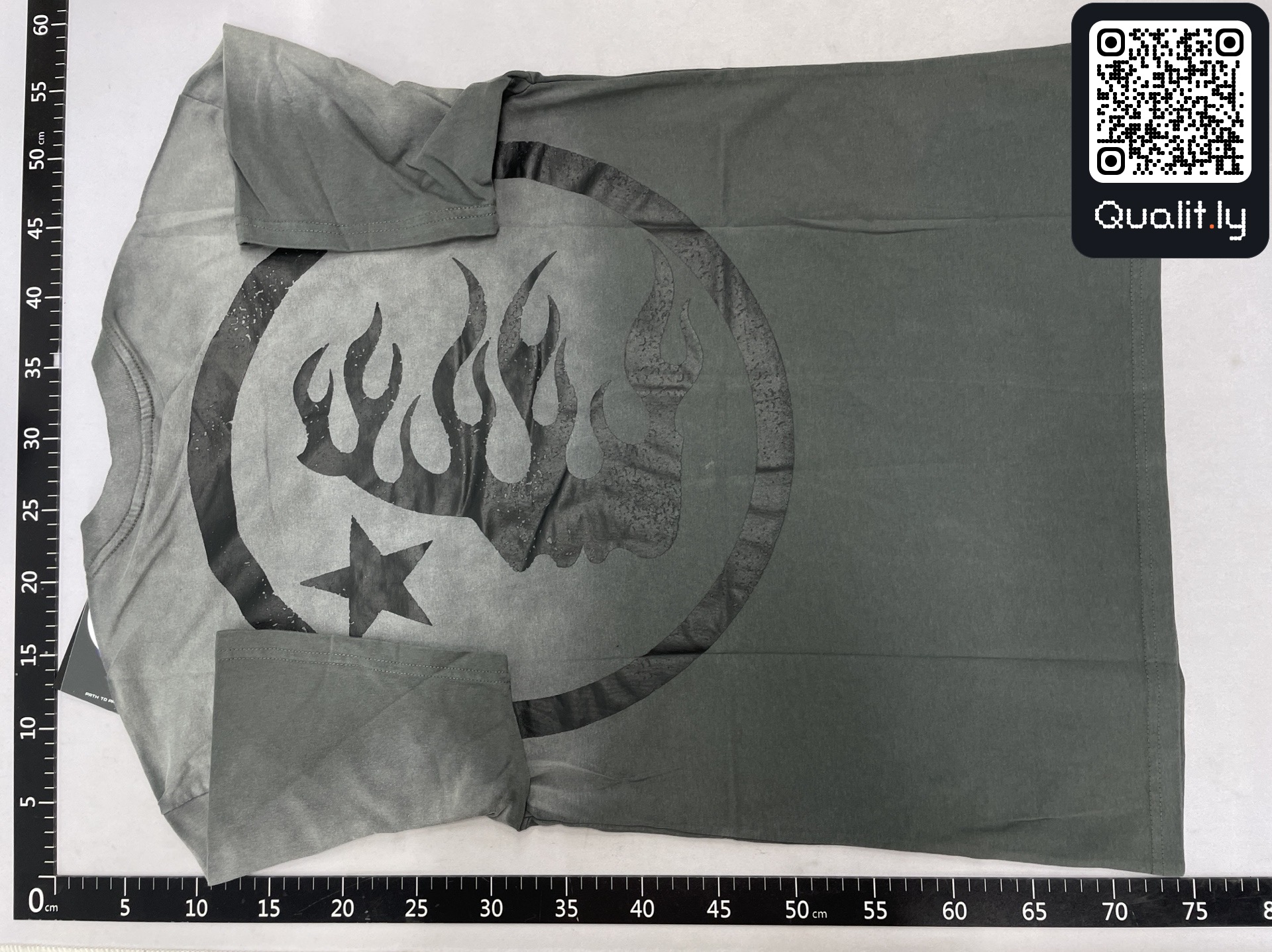 T-Shirt — QC-Foto 2 von 107