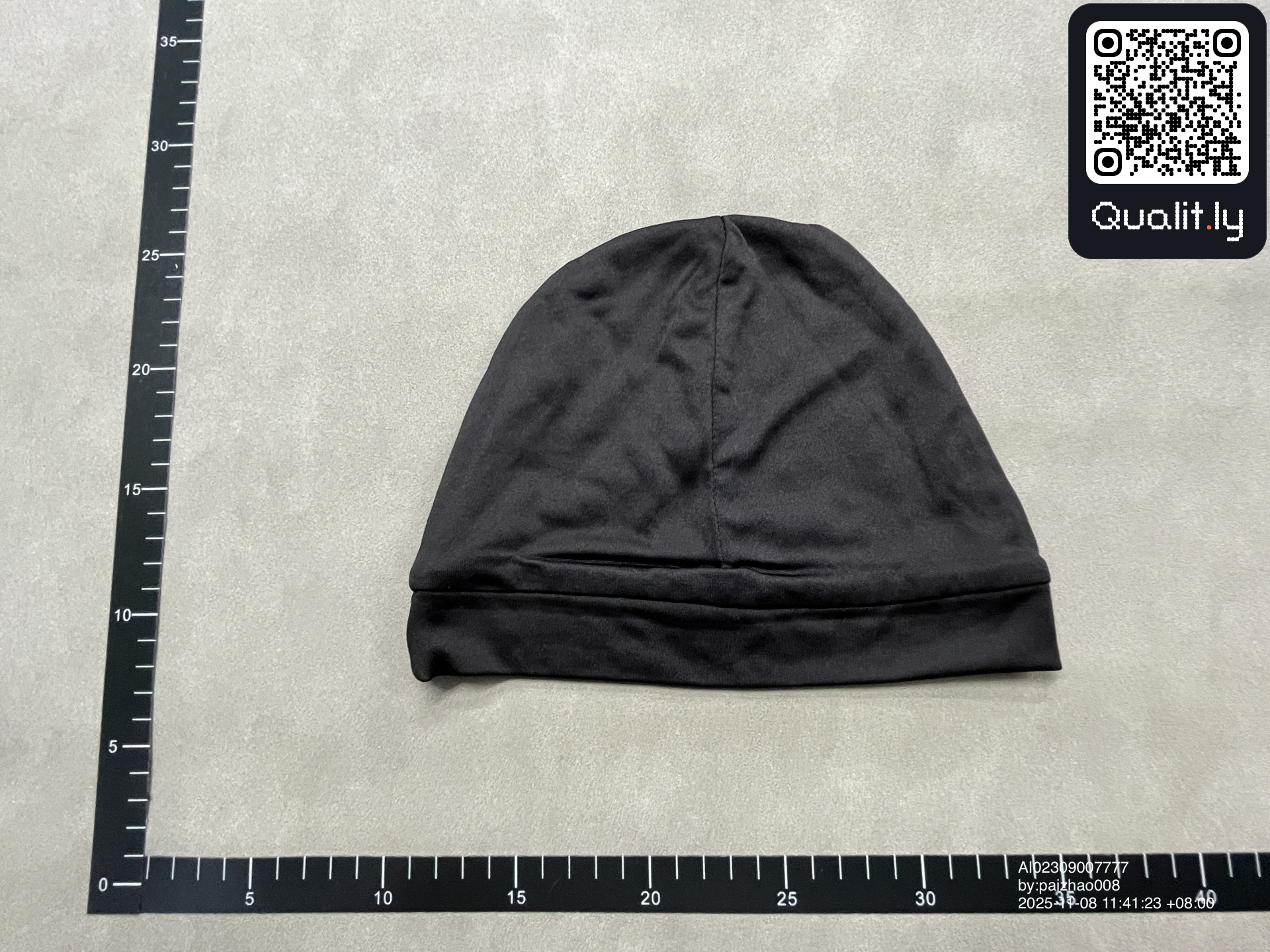 Casquette — photo QC 2 sur 15