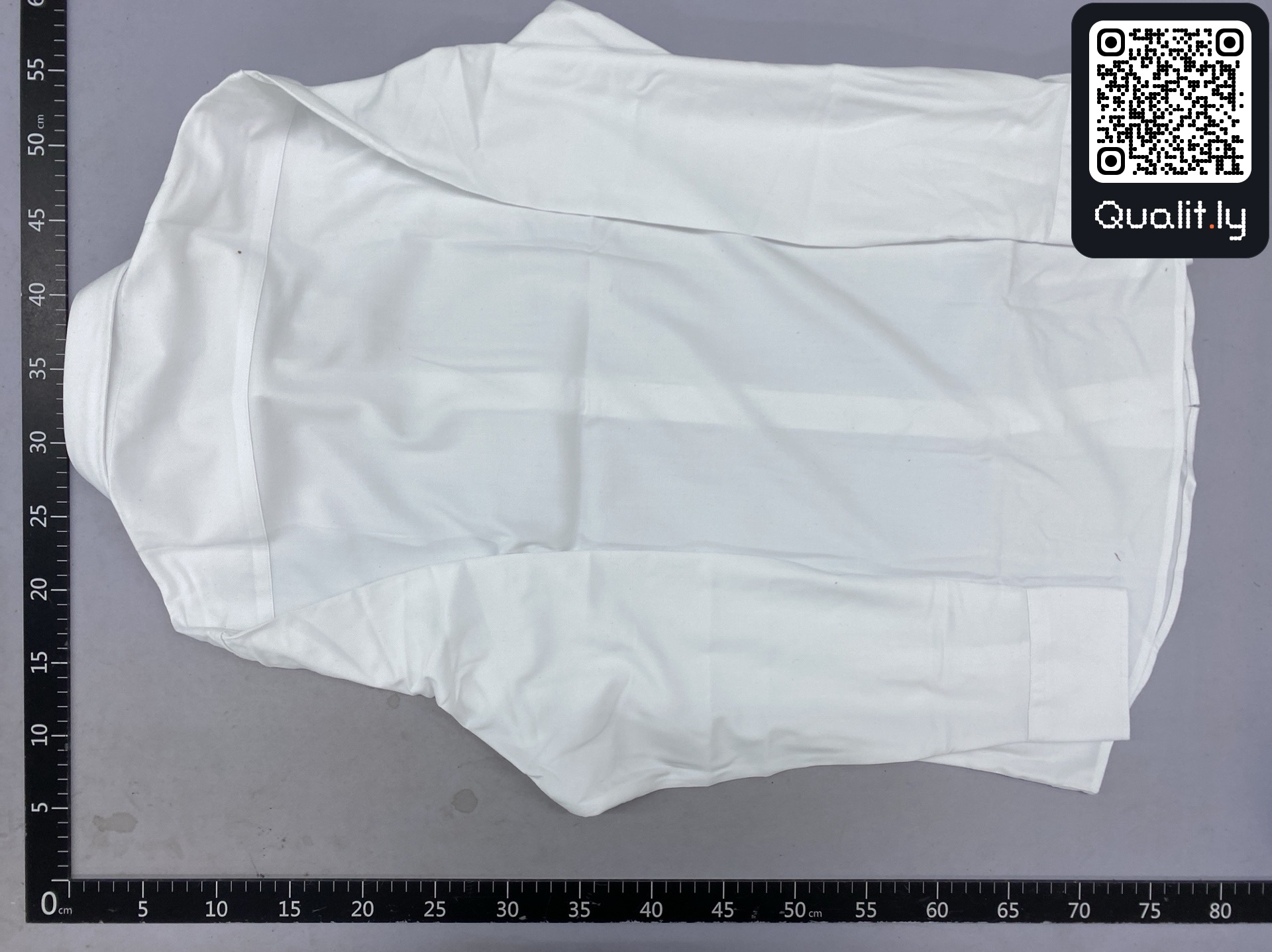 Foto QC 2 di 36