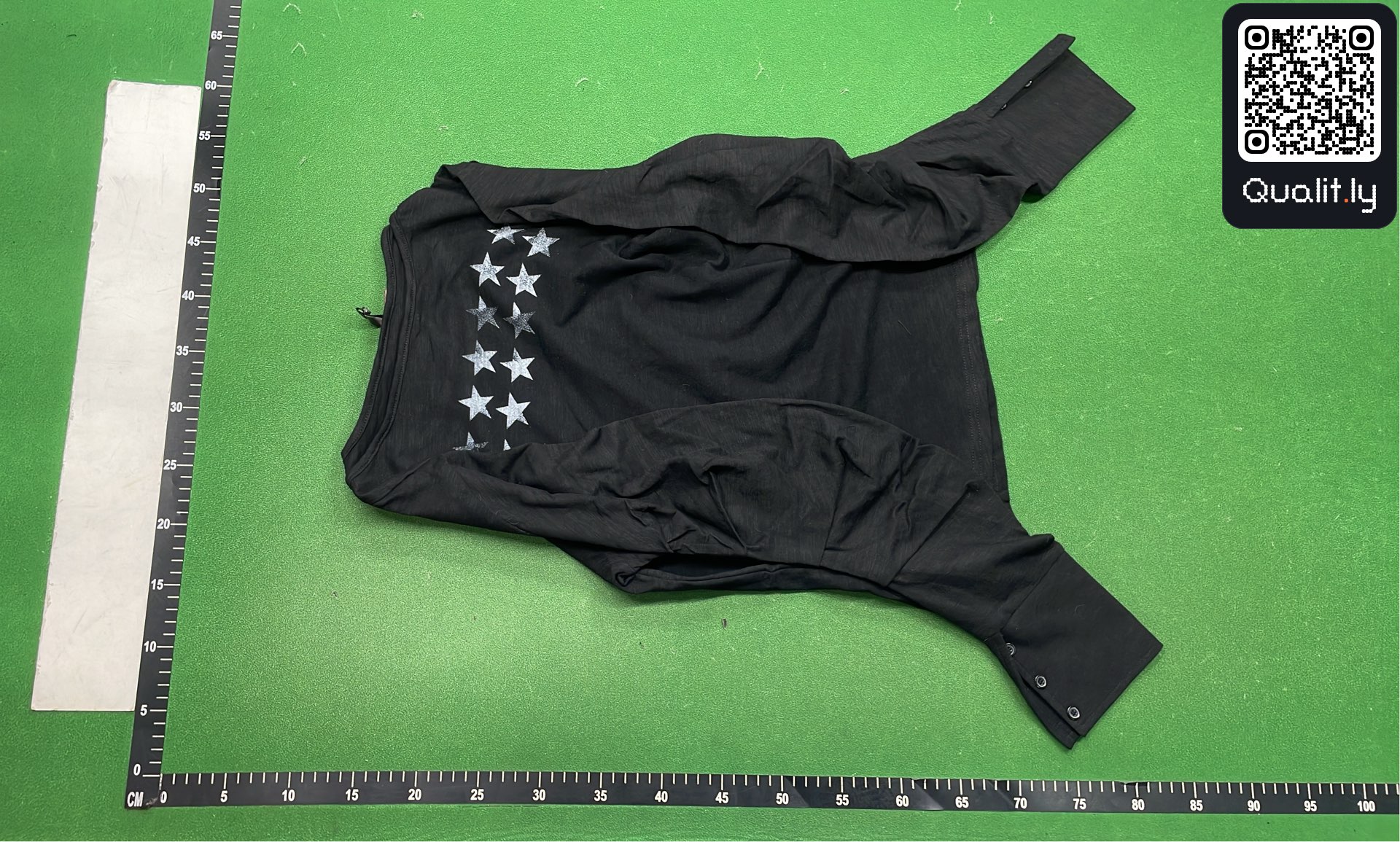 Shirt QC photo 3 of 42