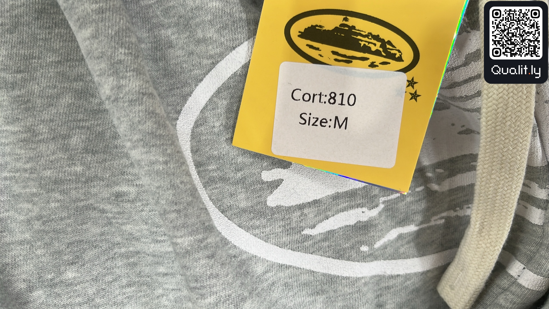 Hoodie QC photo 1 of 8