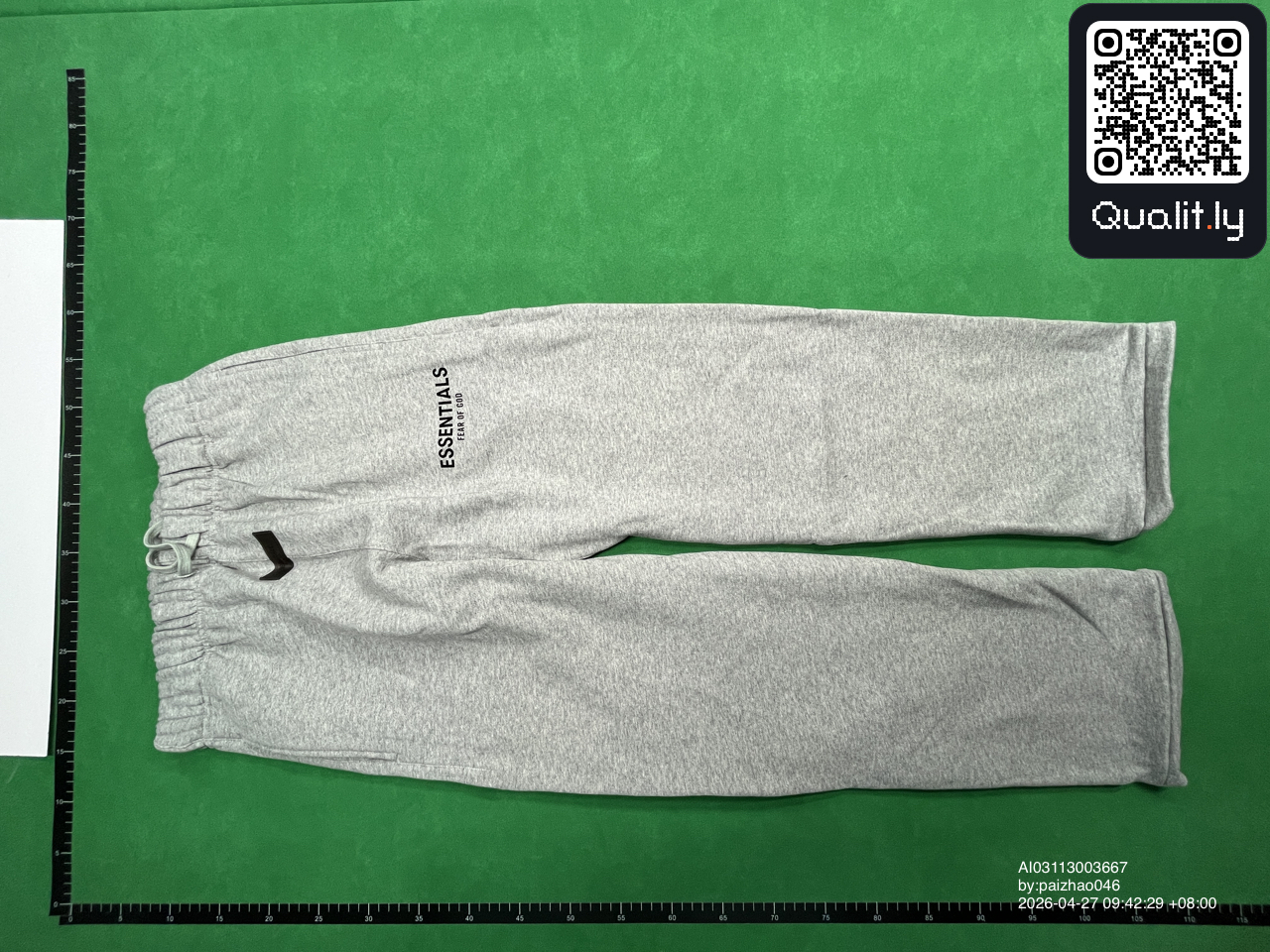 Sweatshirt — QC-foto 3 av 90