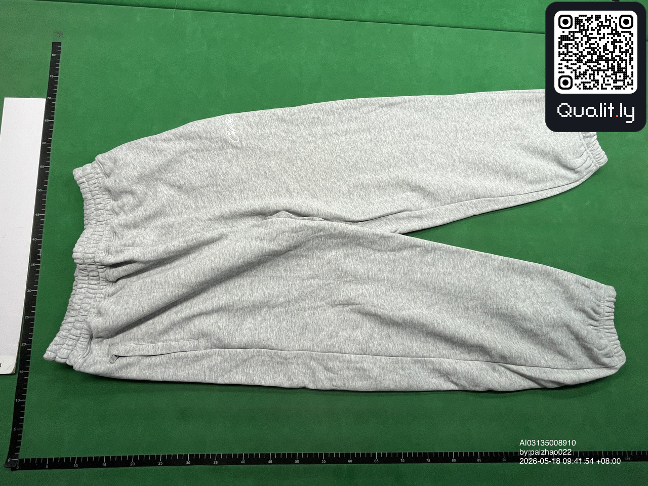 连帽卫衣 QC 照片 3 / 4