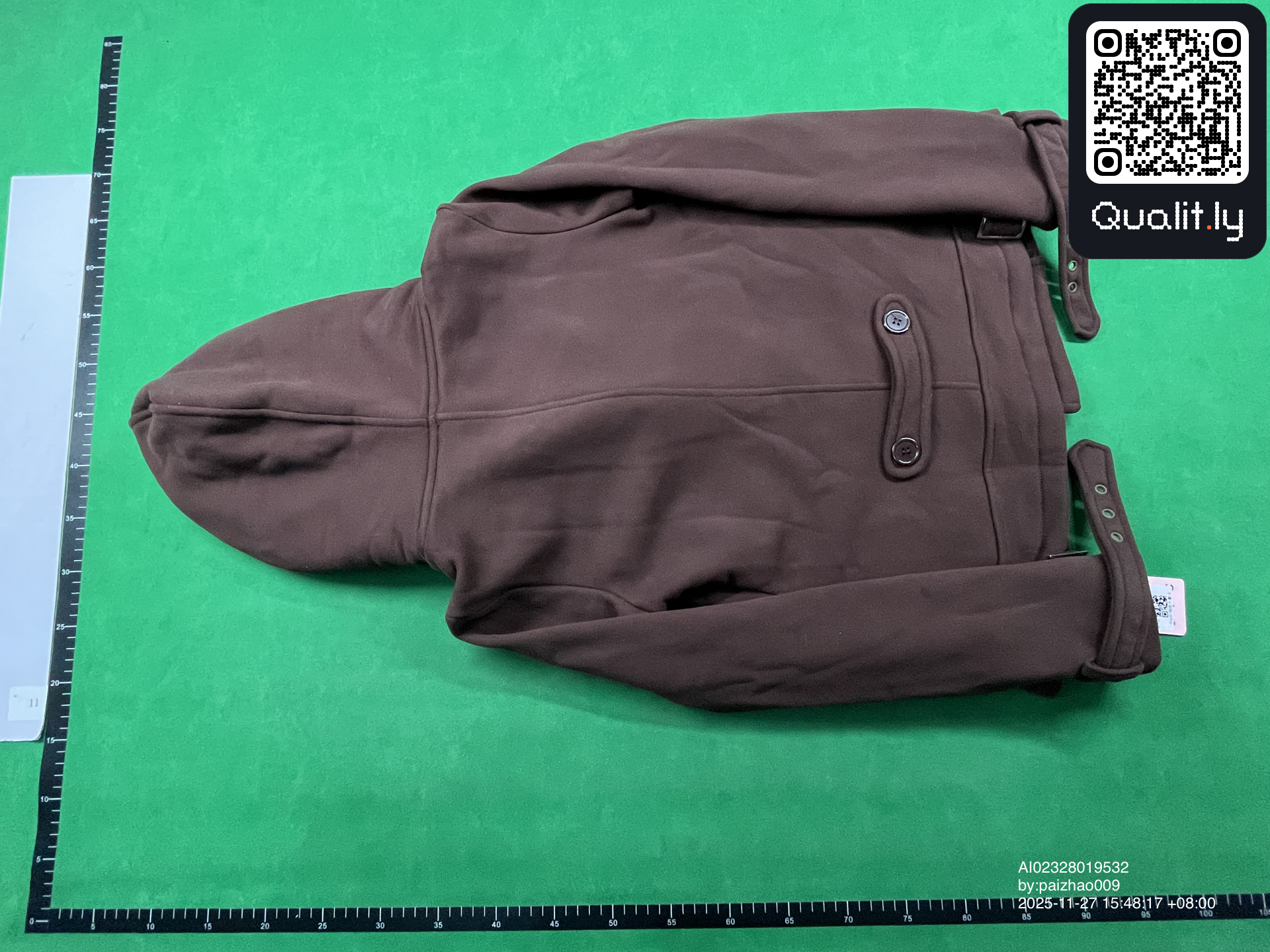 Chaqueta — foto QC 2 de 4