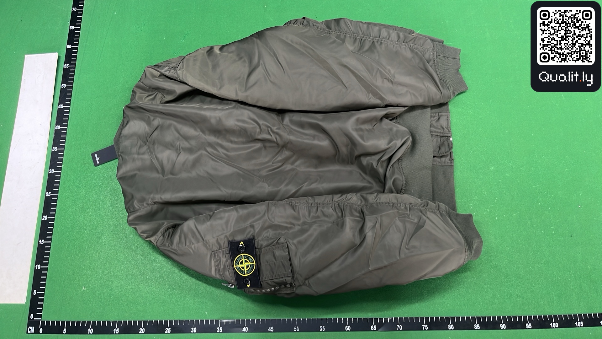 Jacket QC photo 3 of 8