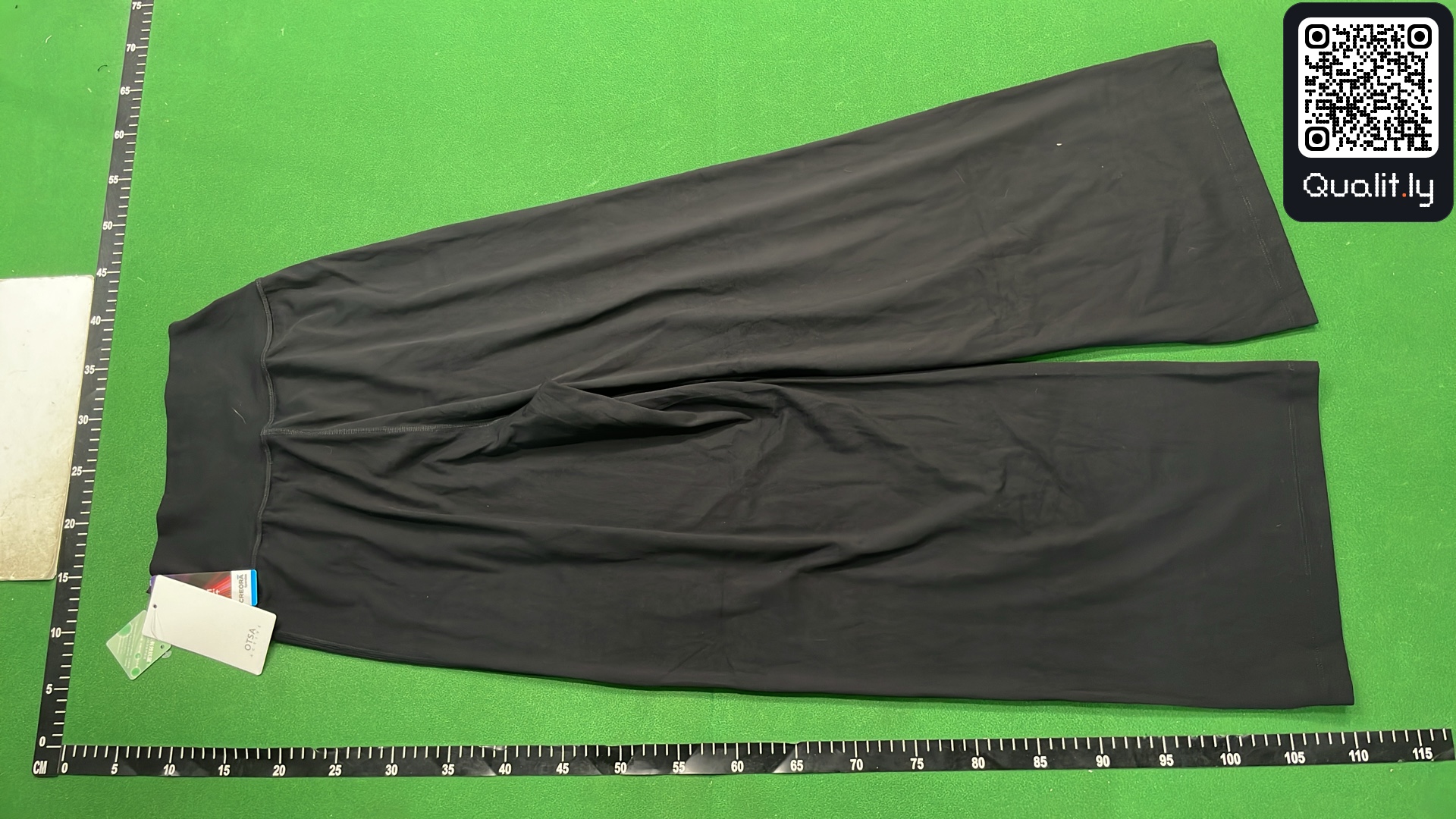 Pants QC photo 2 of 4