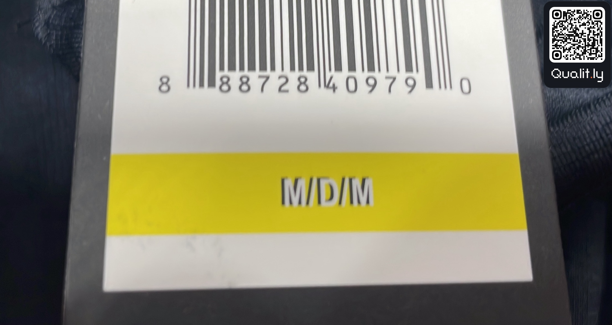 T-shirt QC photo 1 of 20