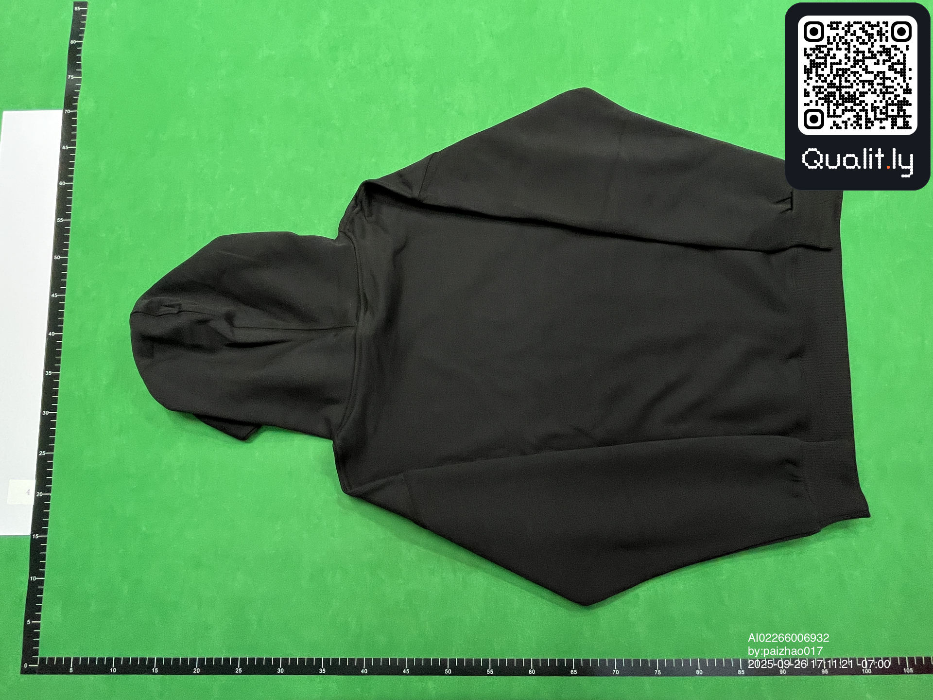Sudadera con capucha — foto QC 2 de 10