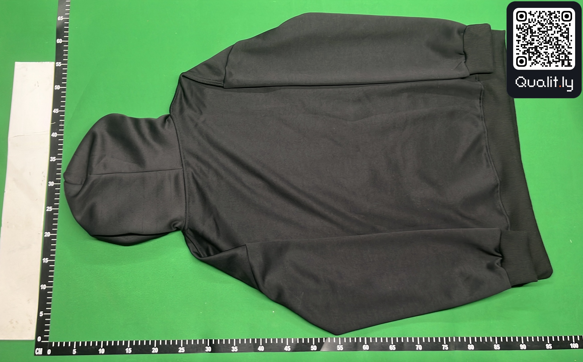 Hoodie — QC-foto 3 van 4