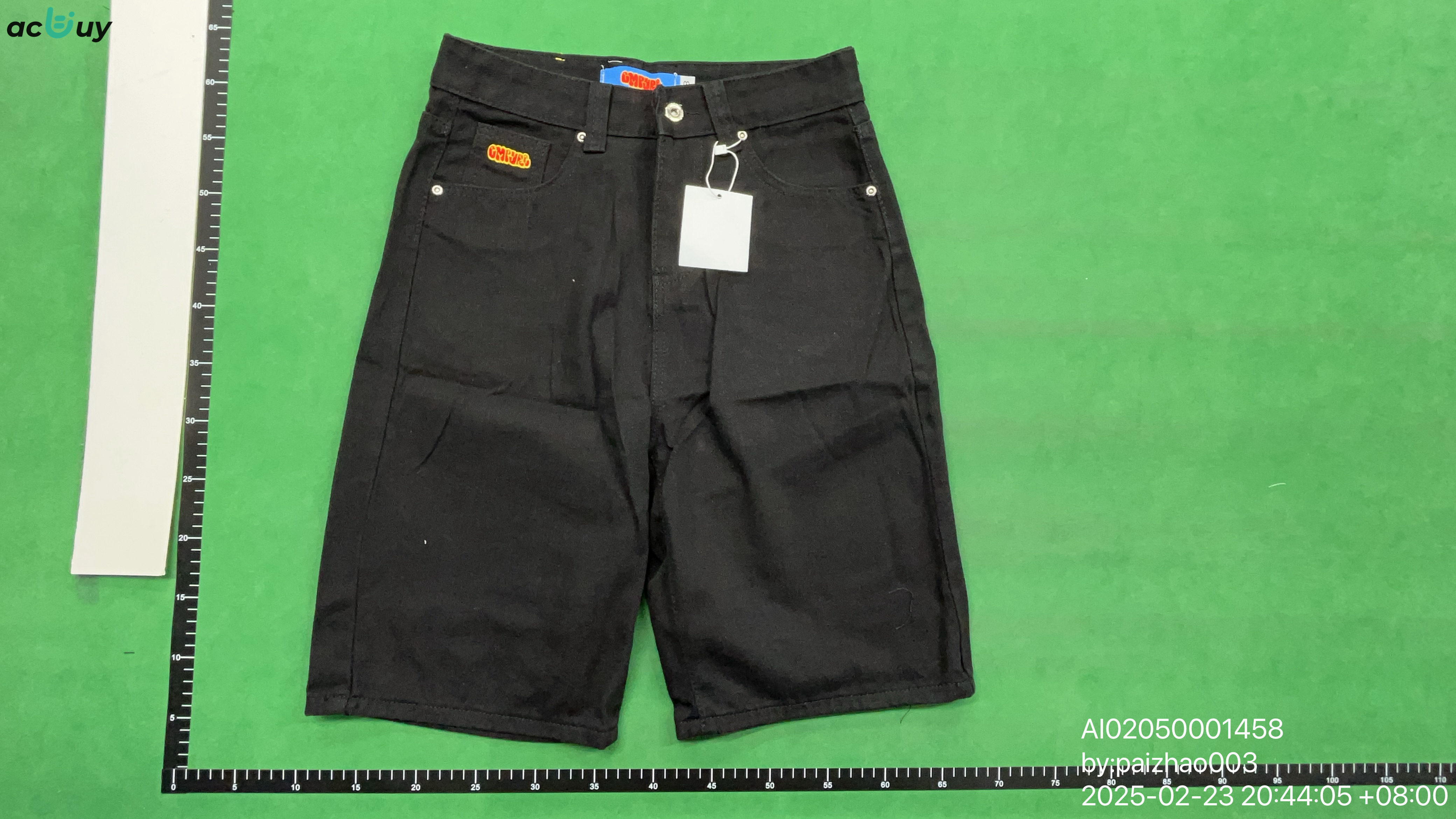 Jeans — QC-foto 3 av 12