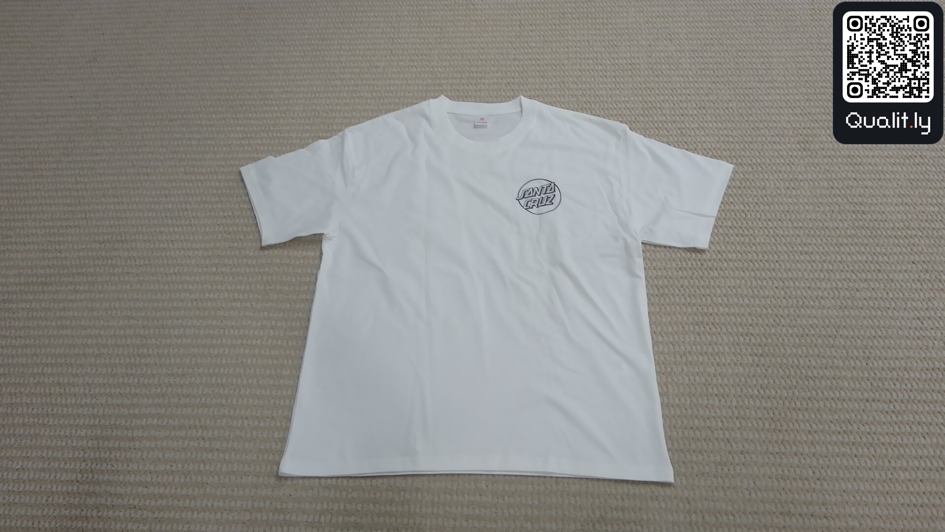 Camiseta — foto QC 1 de 13