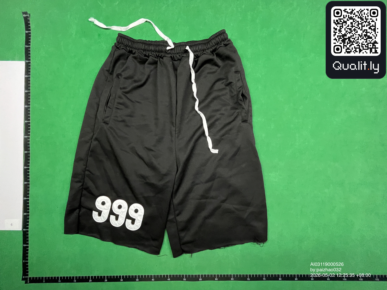 Pantaloni scurți — fotografie QC 3 din 38