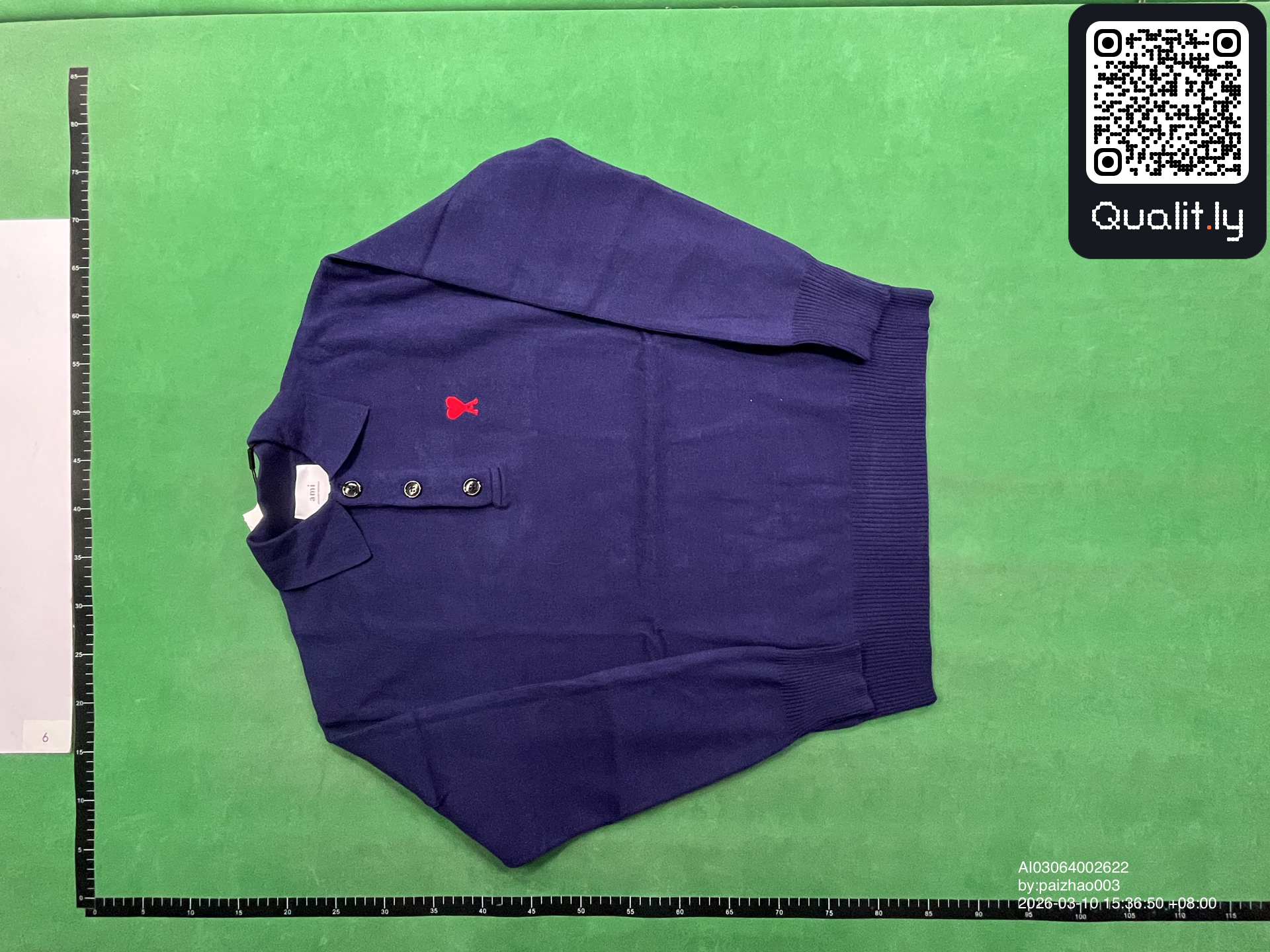 Sweater QC photo 2 of 10