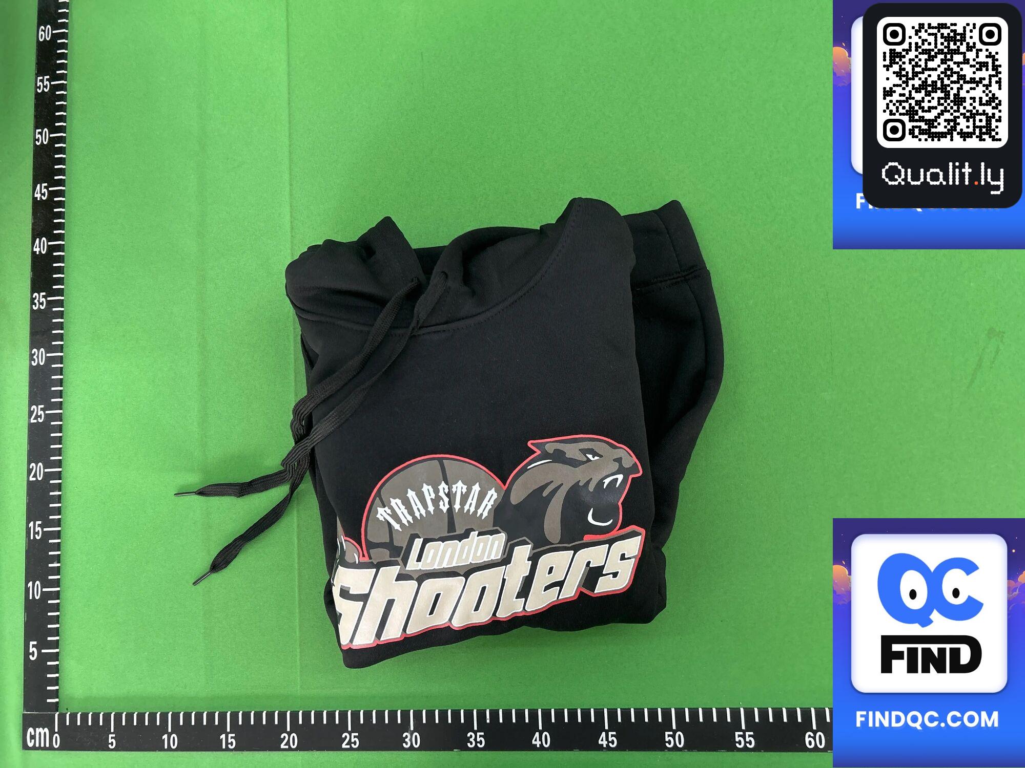Hoodie QC photo 2 of 8